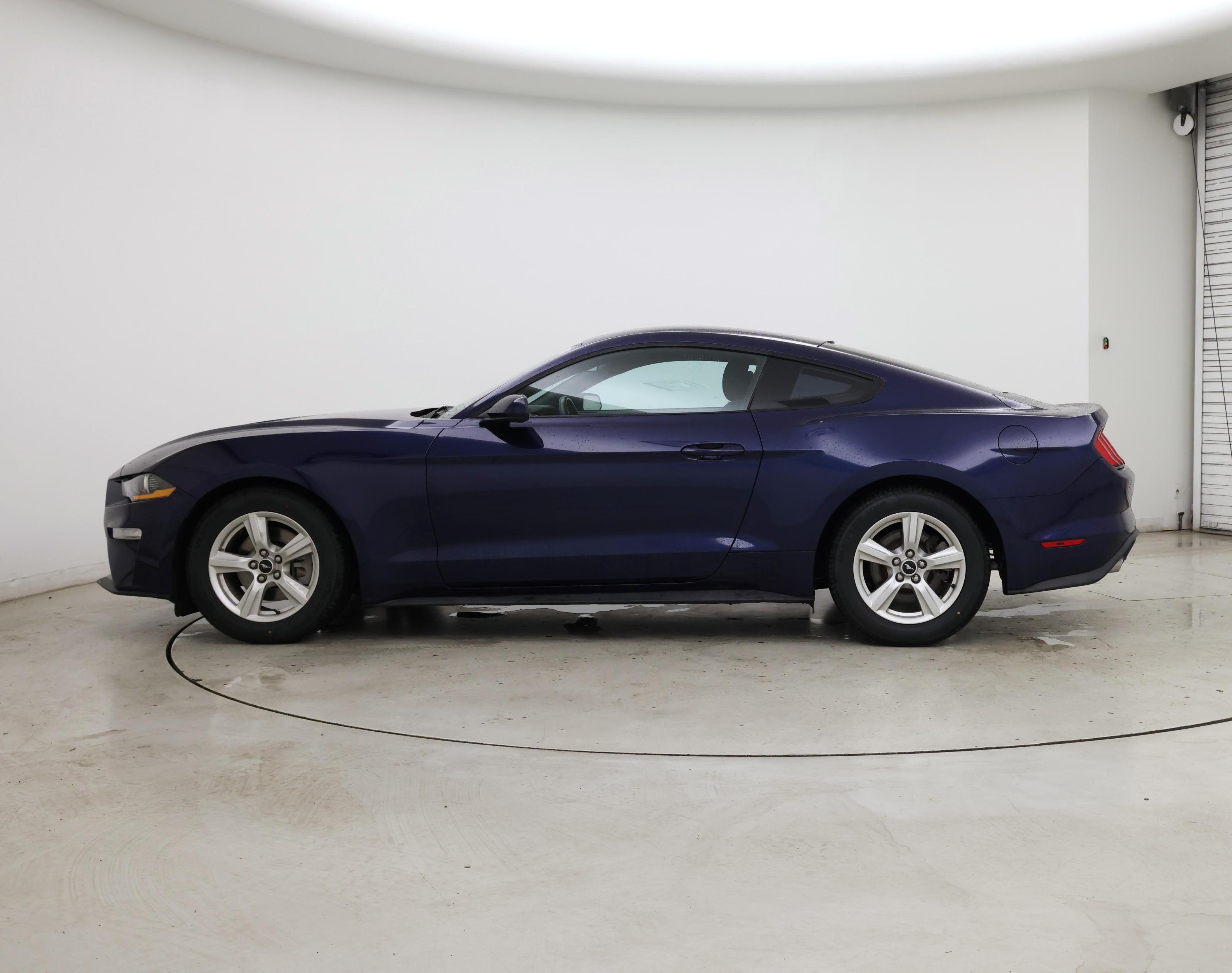 Thumbnail: 2018 Ford Mustang - 3