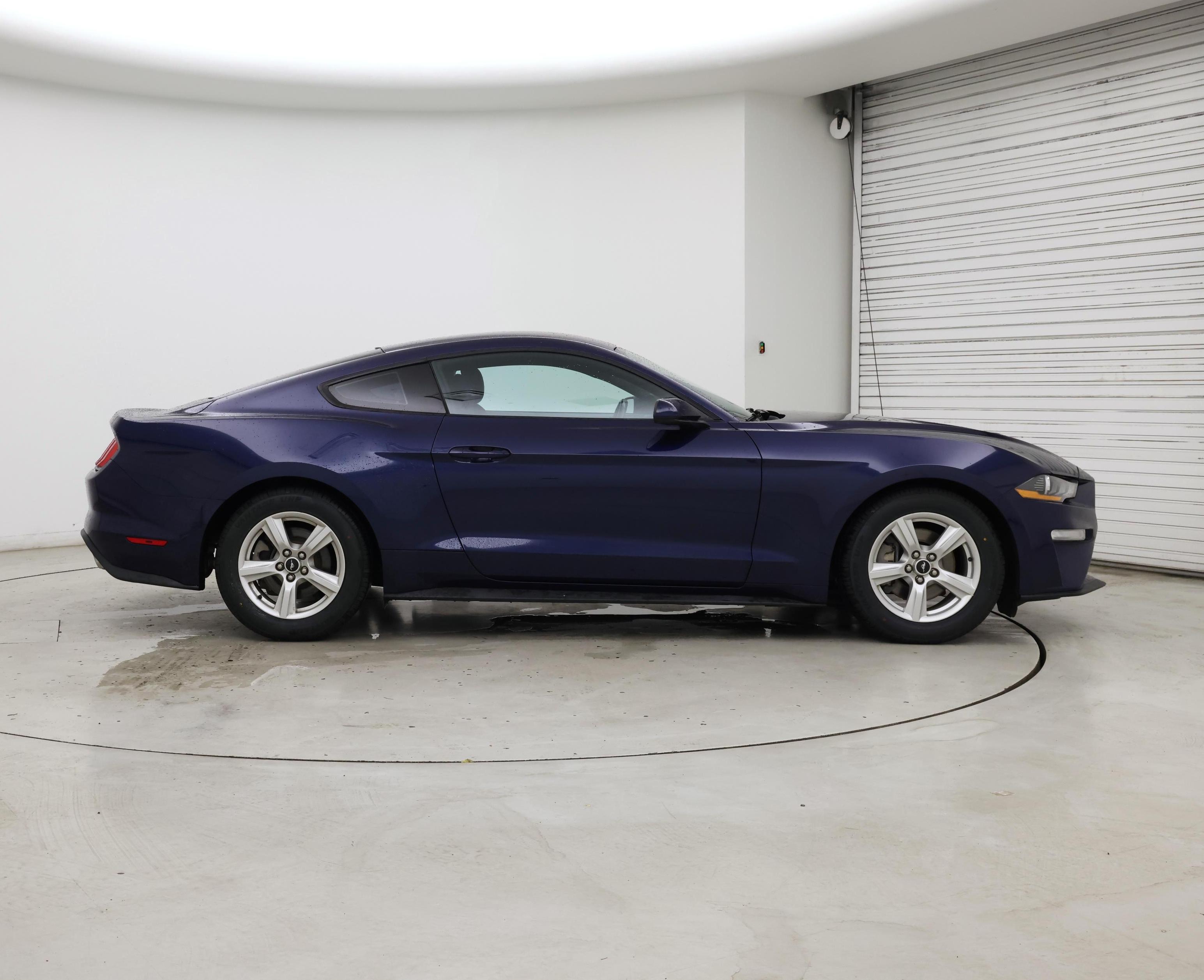 Thumbnail: 2018 Ford Mustang - 7