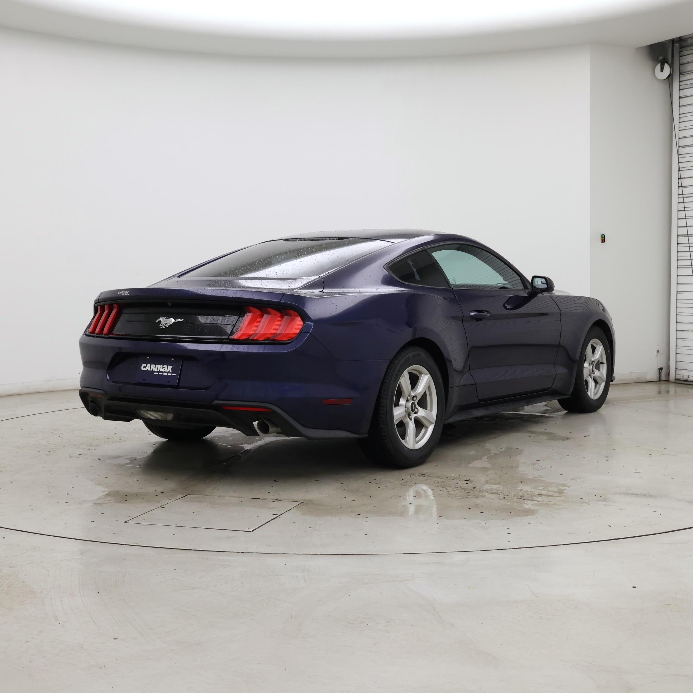 Thumbnail: 2018 Ford Mustang - 8
