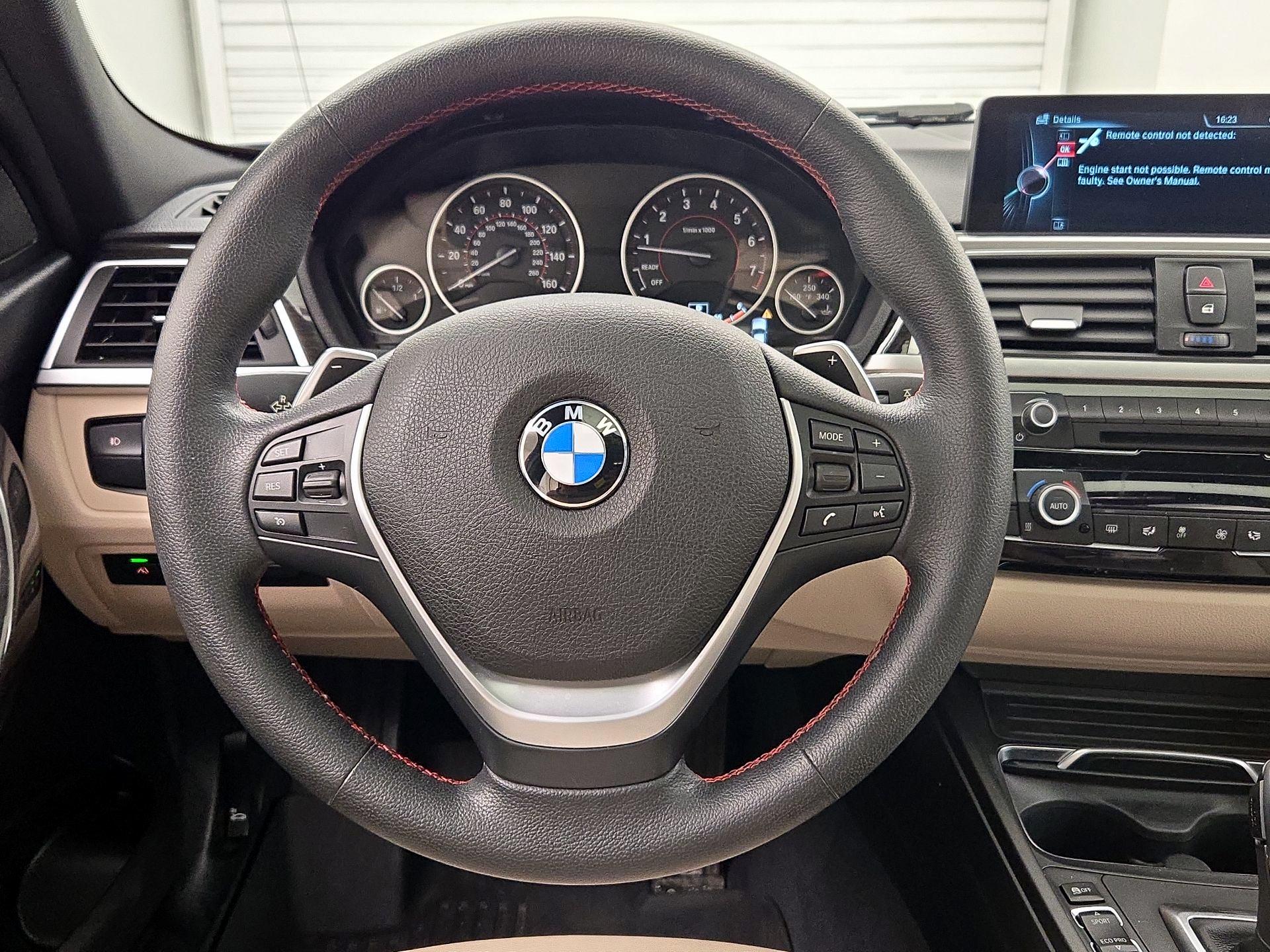 Thumbnail: 2016 BMW 3 Series - 10