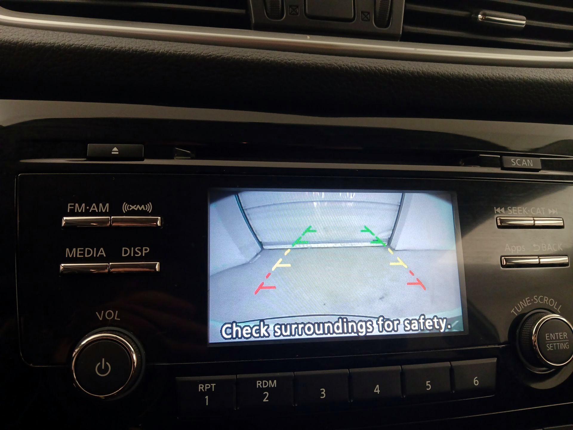 Thumbnail: 2016 Nissan Rogue - 14