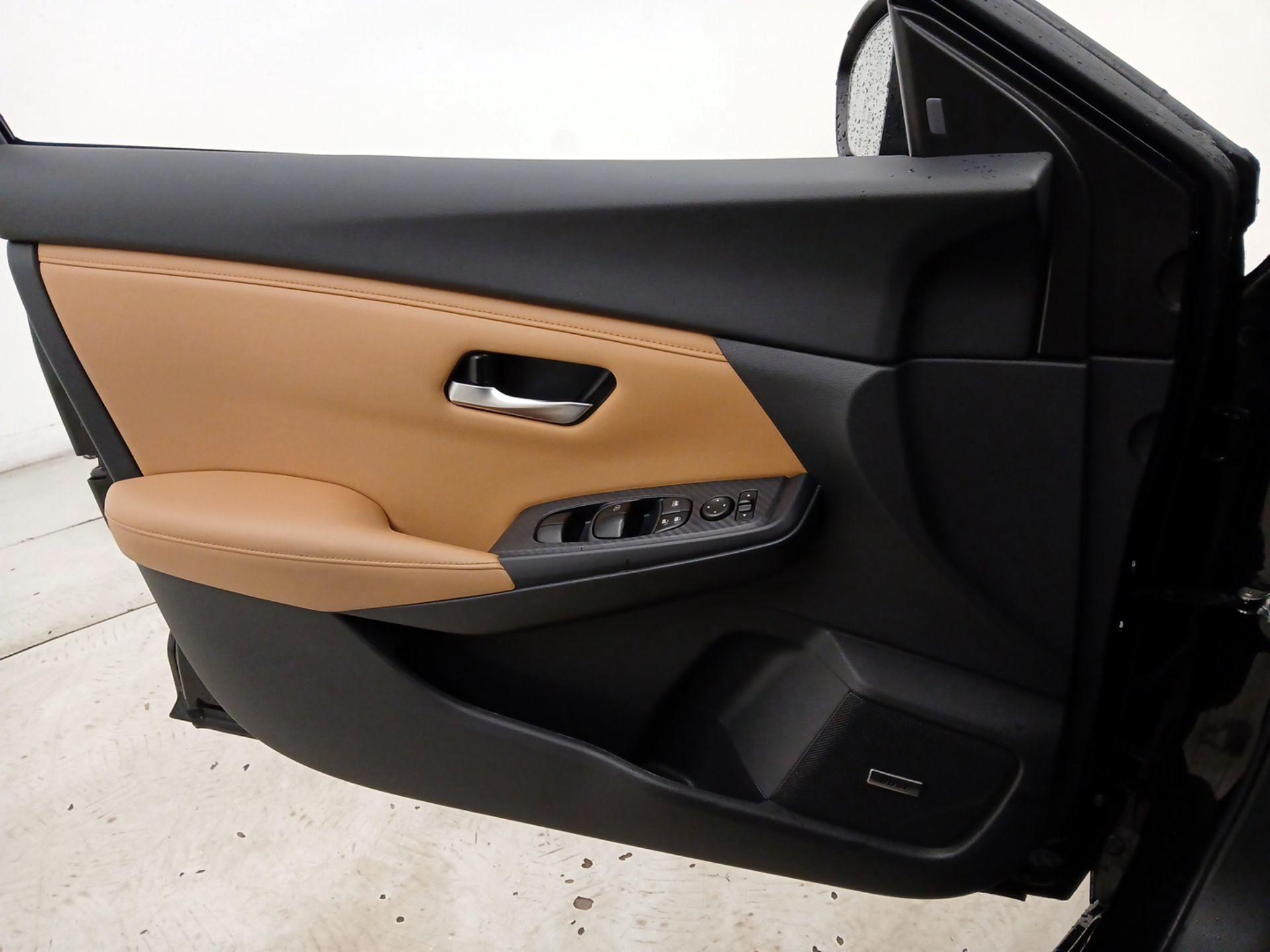 Thumbnail: 2024 Nissan Sentra - 12