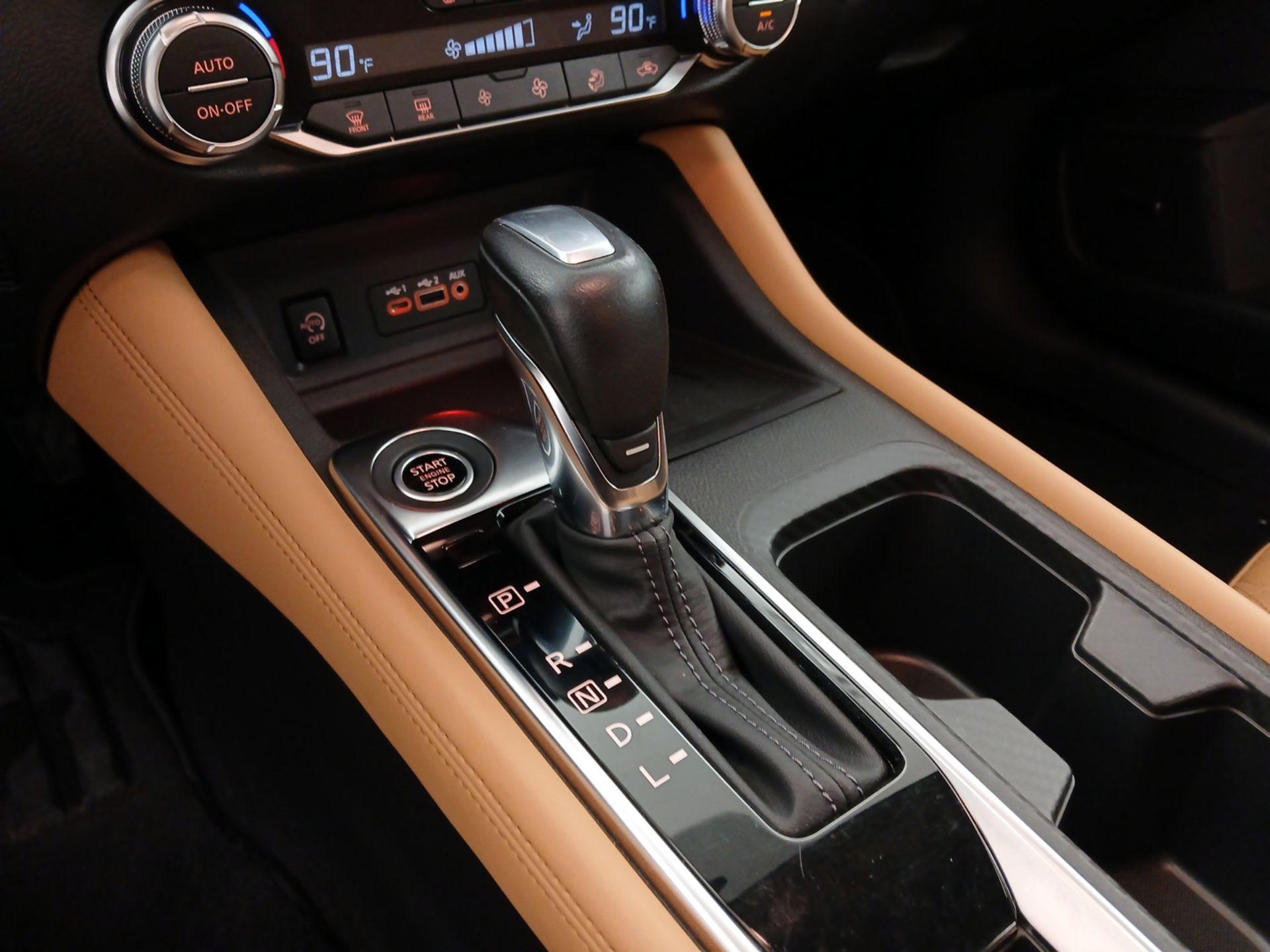 Thumbnail: 2024 Nissan Sentra - 17