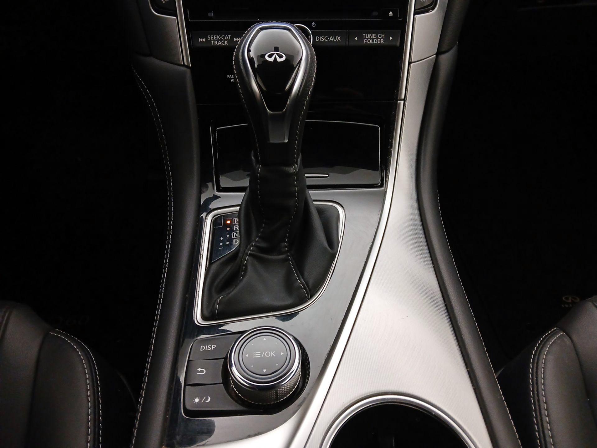 Thumbnail: 2017 INFINITI Q60 - 17