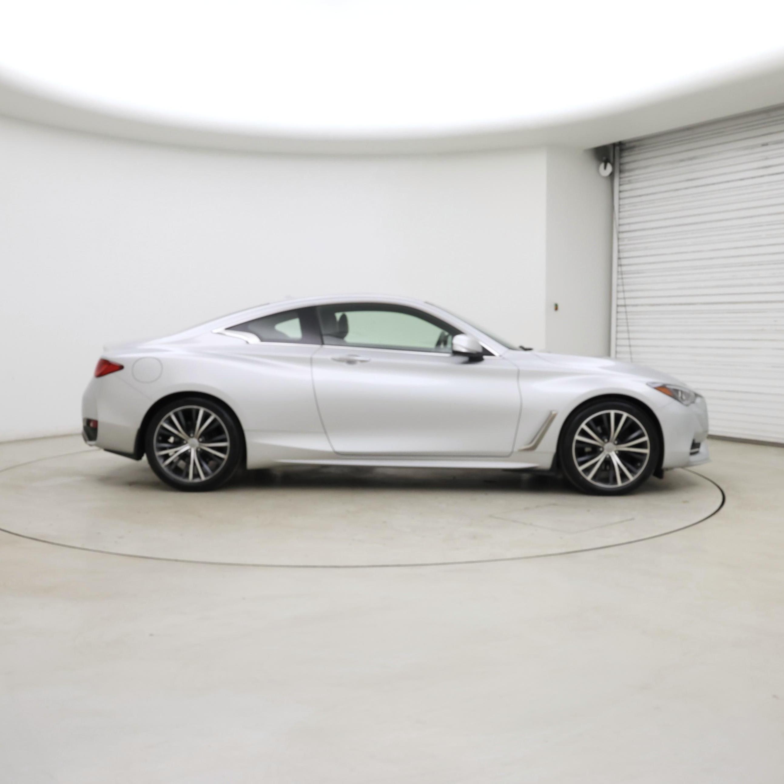 Thumbnail: 2017 INFINITI Q60 - 7