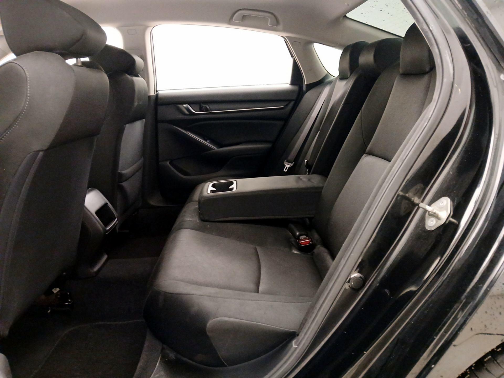 Thumbnail: 2019 Honda Accord - 18