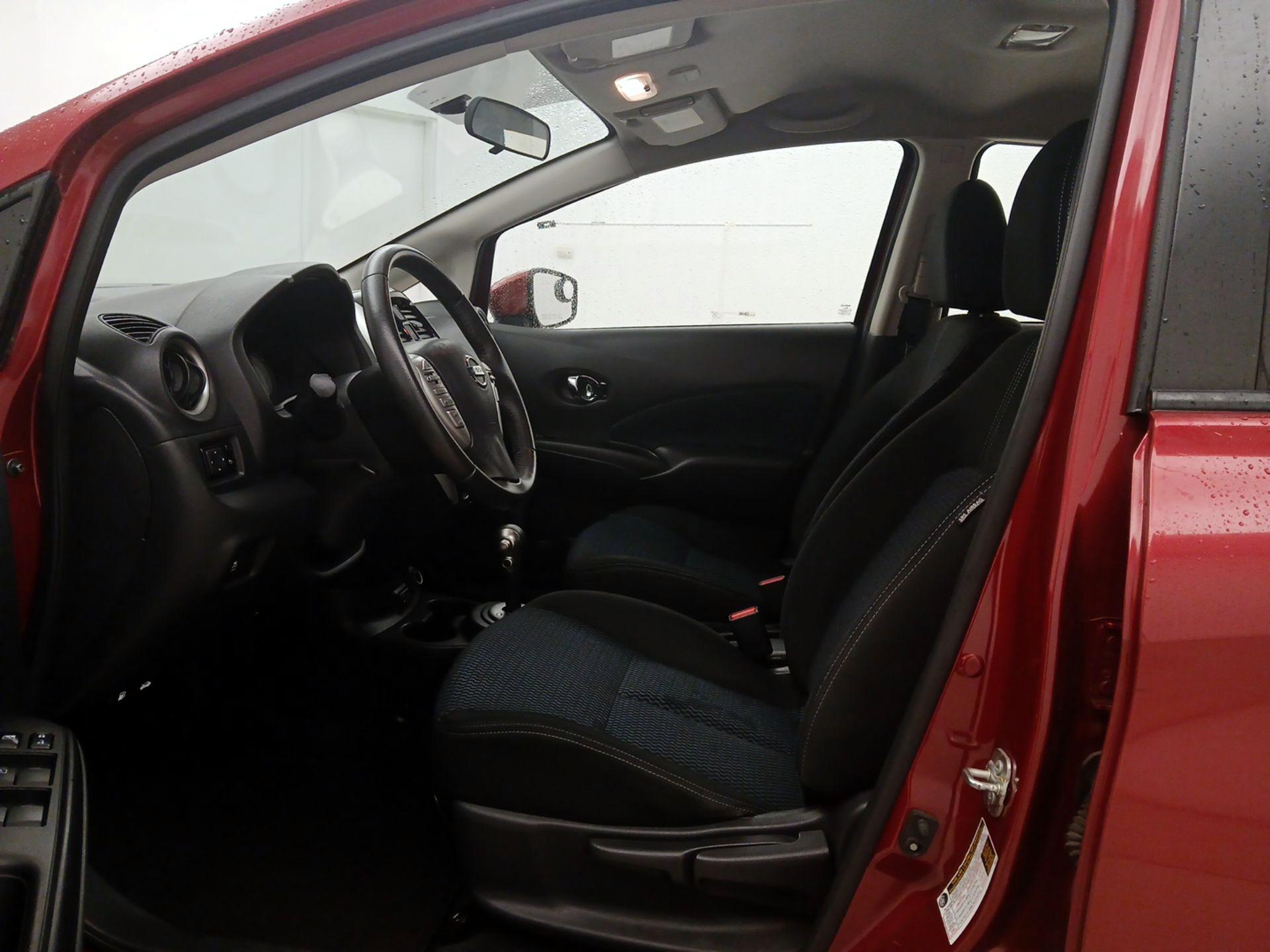 Thumbnail: 2018 Nissan Versa Note - 11