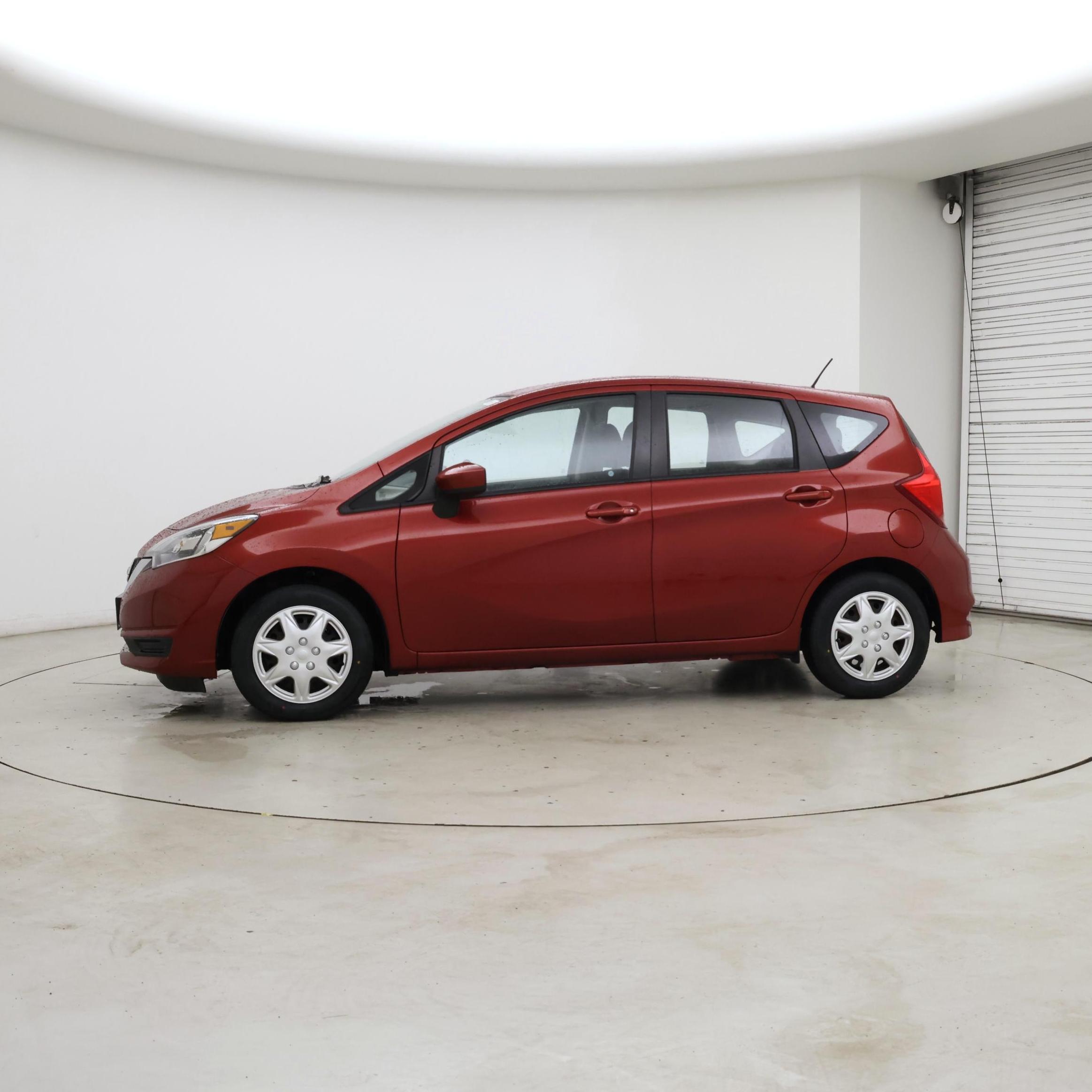 Thumbnail: 2018 Nissan Versa Note - 3