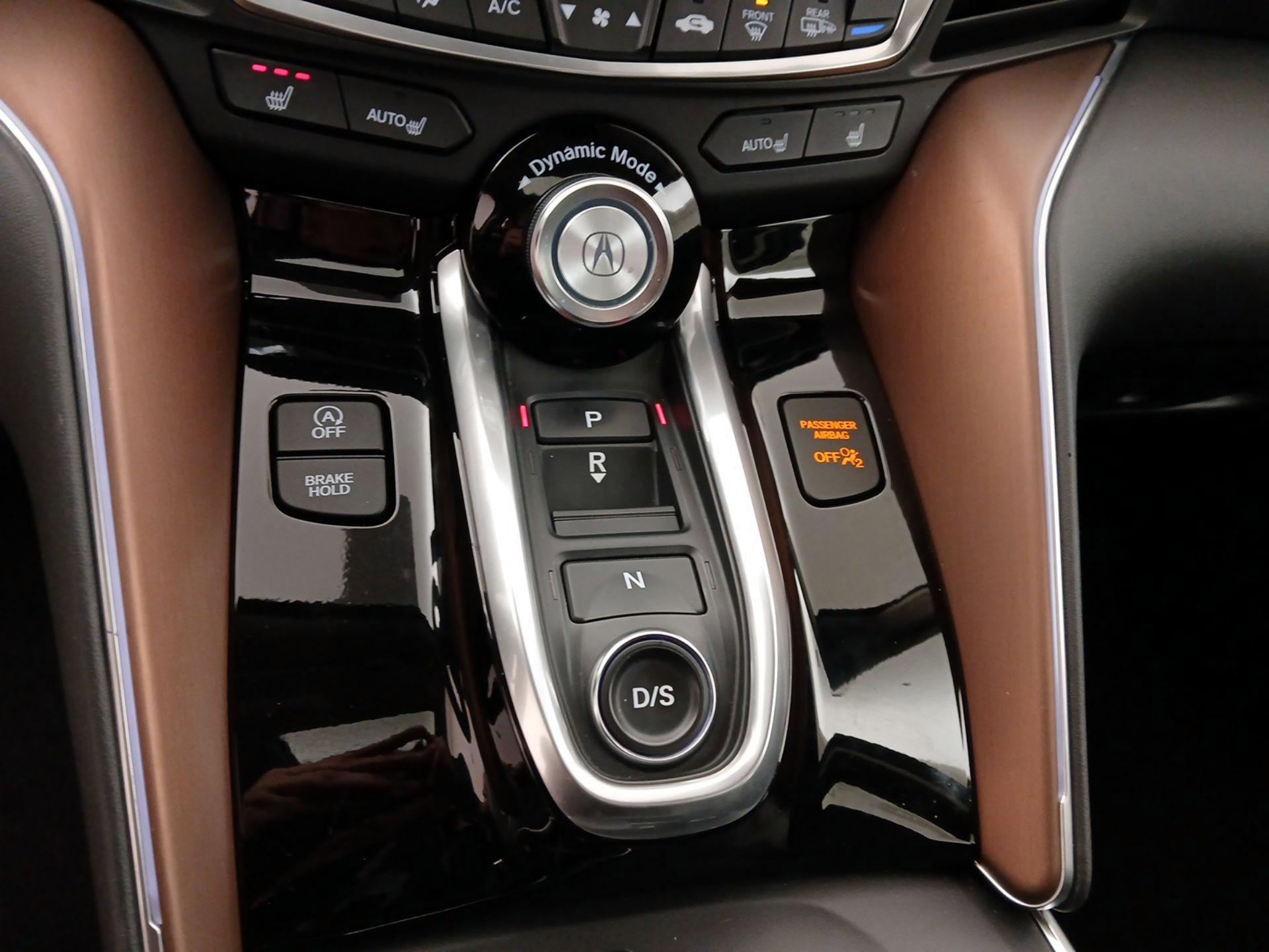 Thumbnail: 2021 Acura TLX - 18