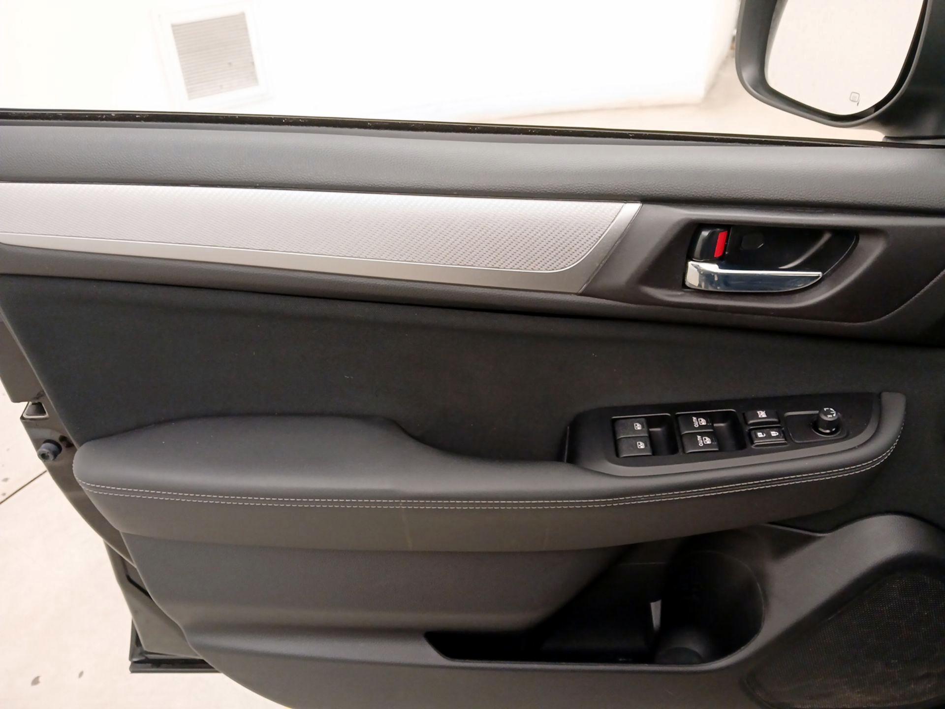 Thumbnail: 2019 Subaru Outback - 12