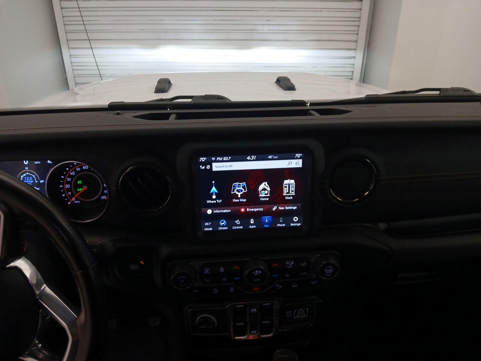 Thumbnail: 2021 Jeep Gladiator - 9