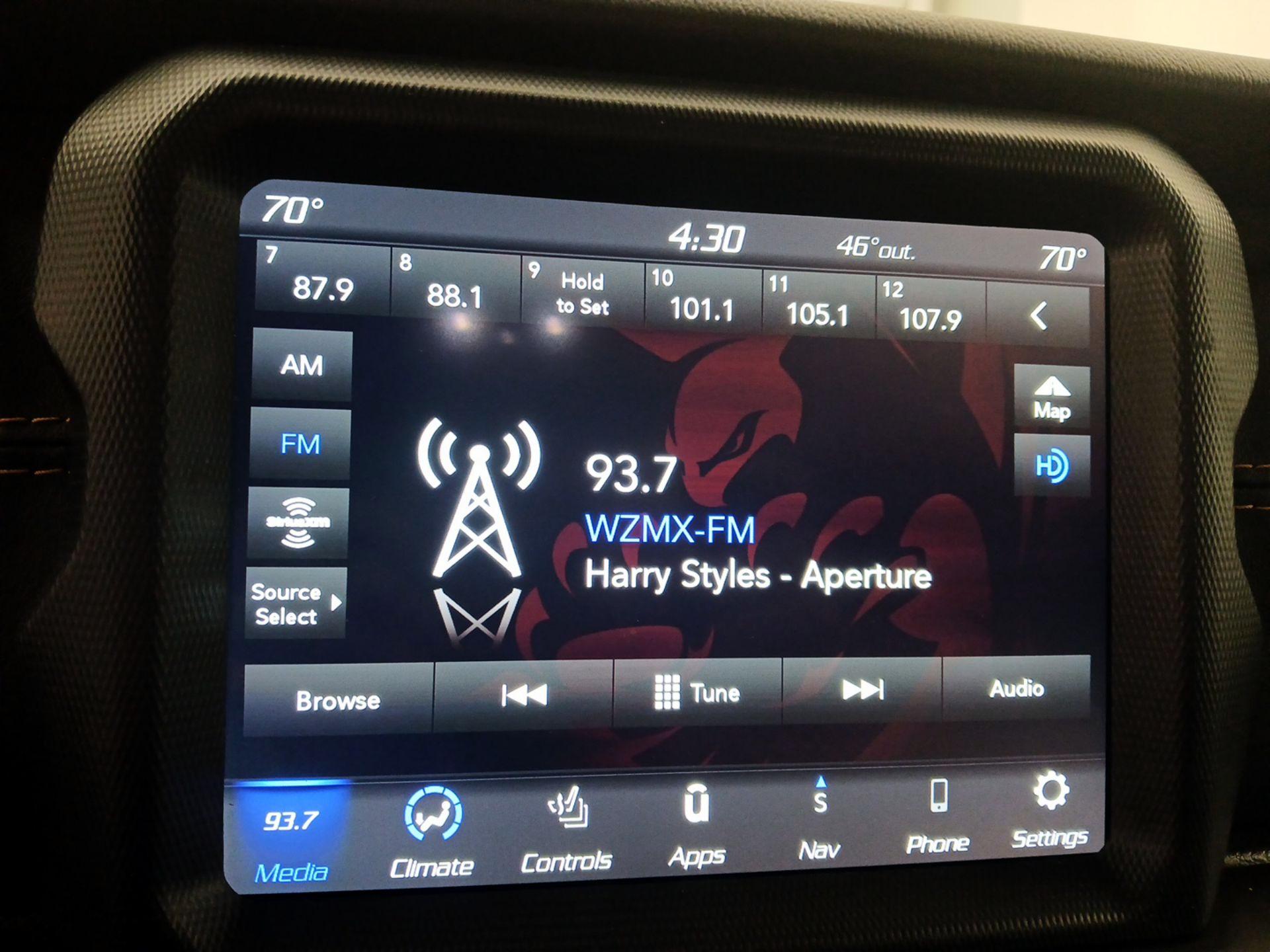 Thumbnail: 2021 Jeep Gladiator - 16