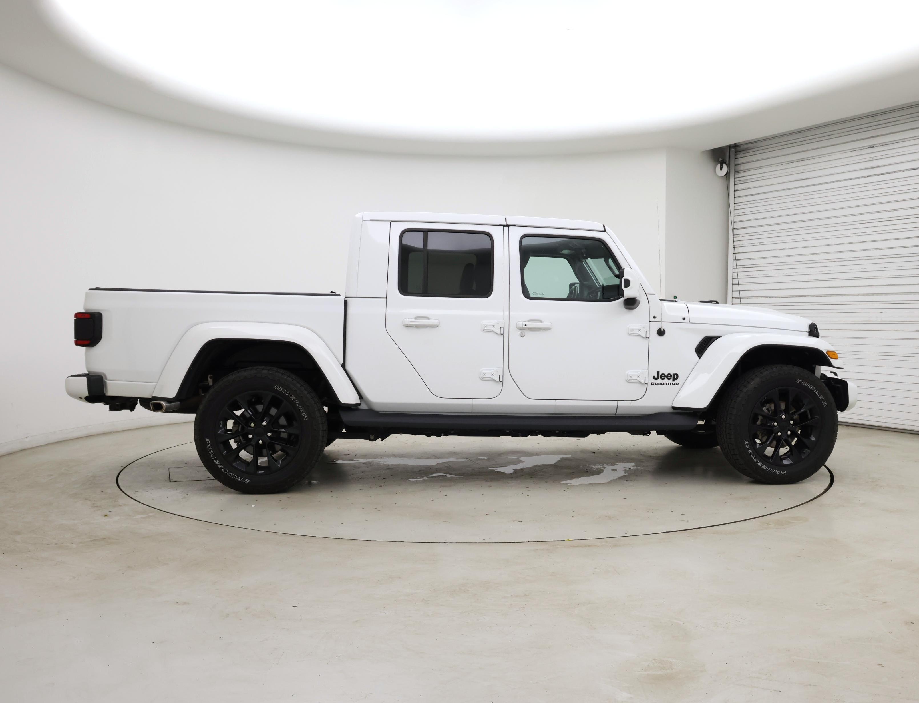 Thumbnail: 2021 Jeep Gladiator - 7