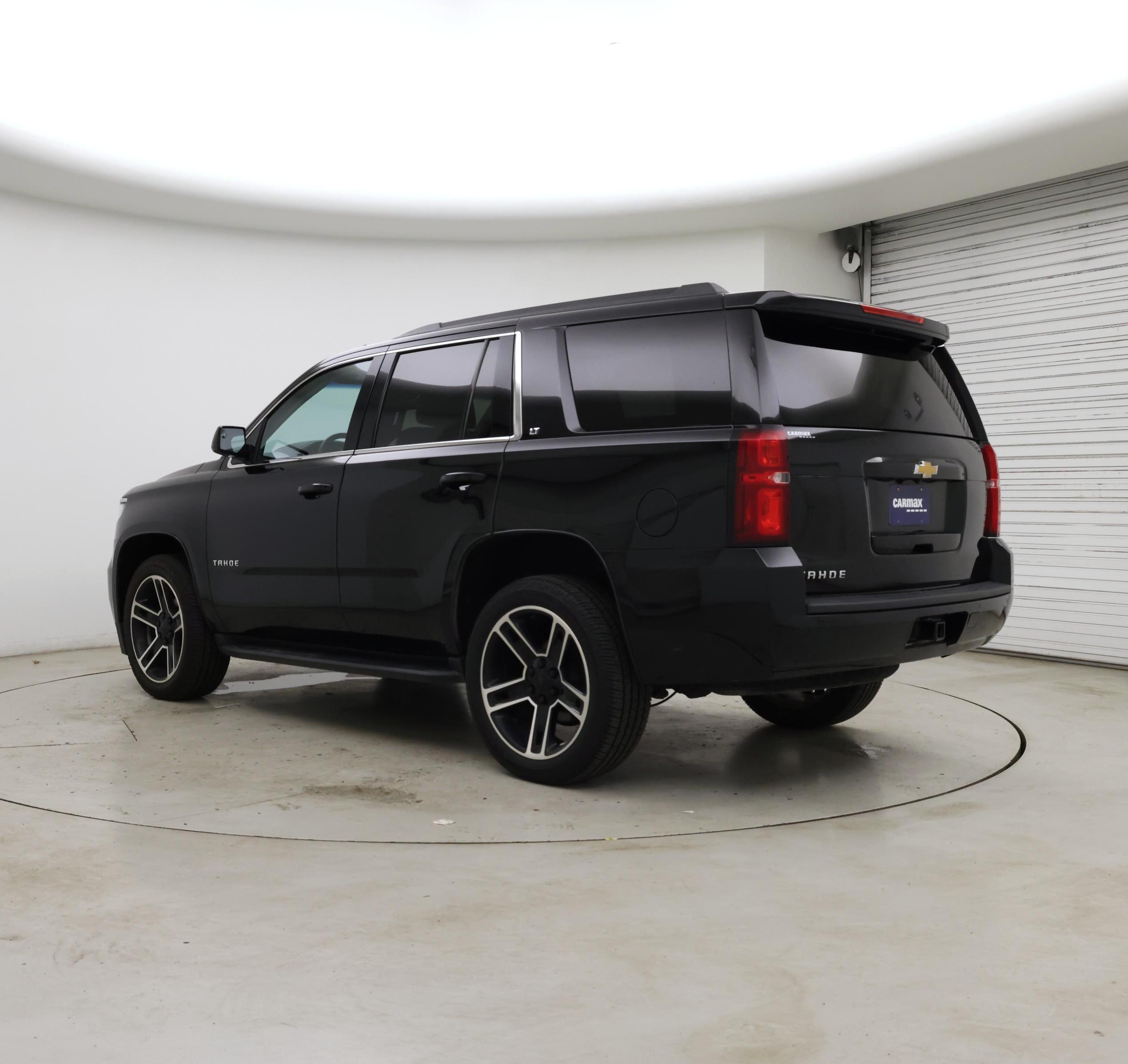Thumbnail: 2020 Chevrolet Tahoe - 2