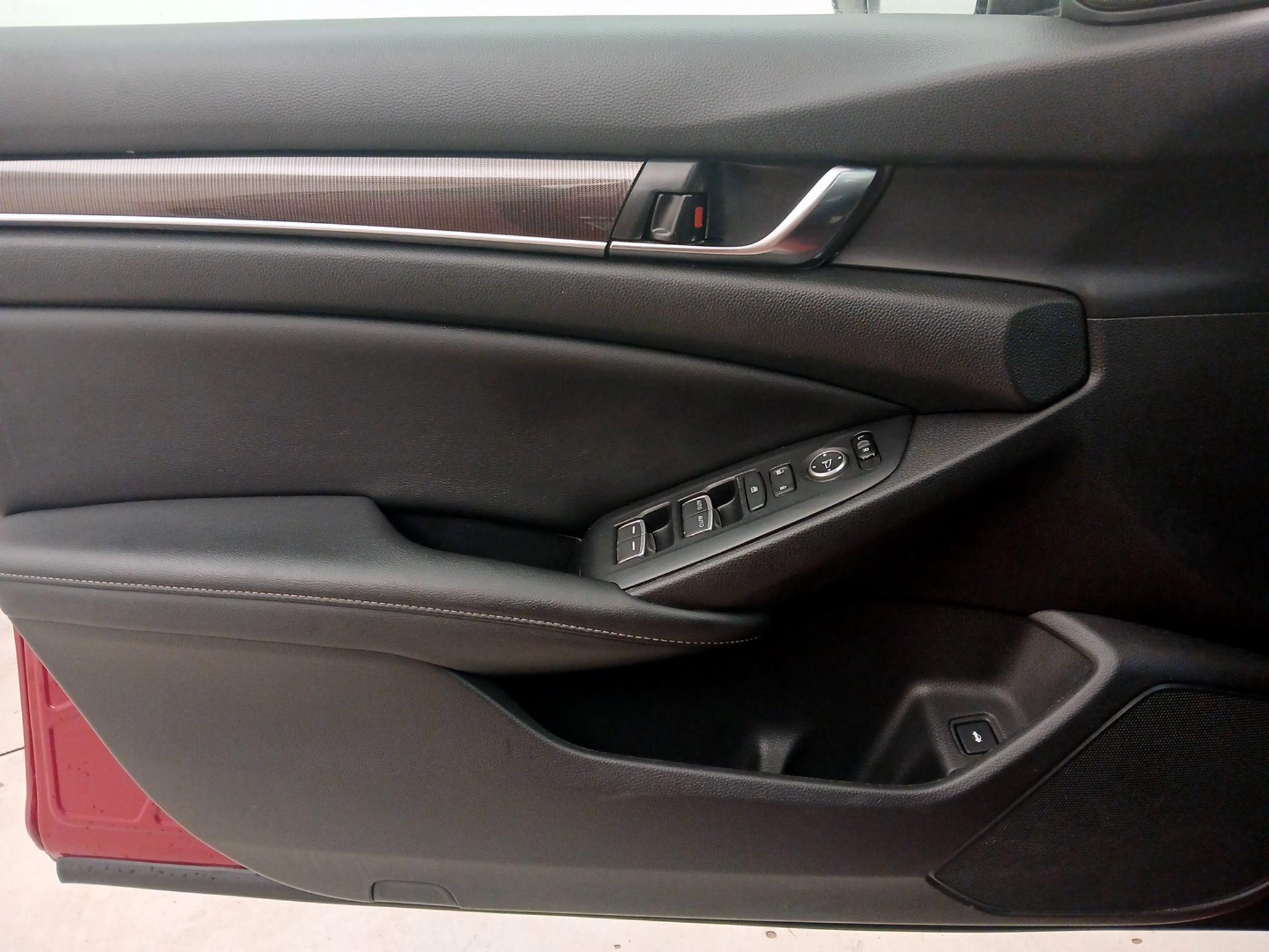 Thumbnail: 2021 Honda Accord - 12