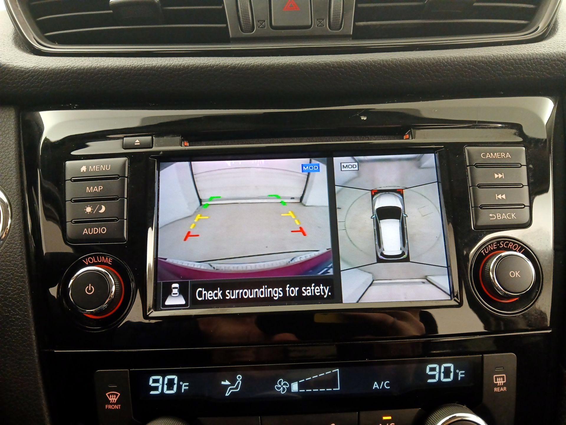 Thumbnail: 2020 Nissan Rogue - 14