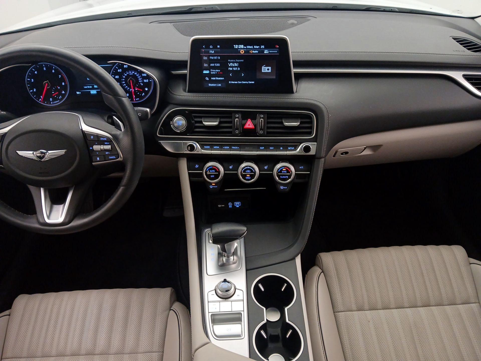 Thumbnail: 2020 Genesis G70 - 9