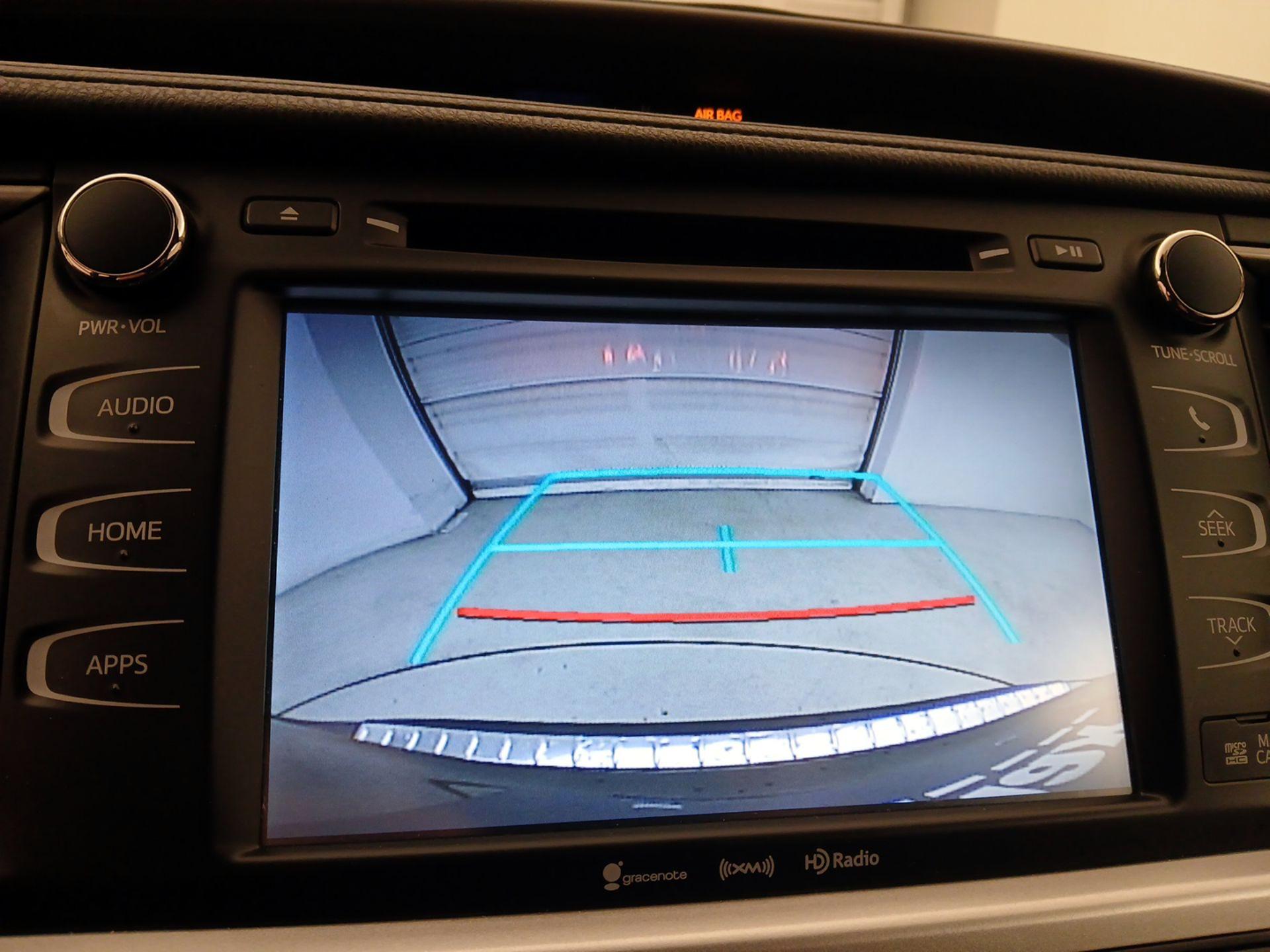 Thumbnail: 2018 Toyota Highlander - 14