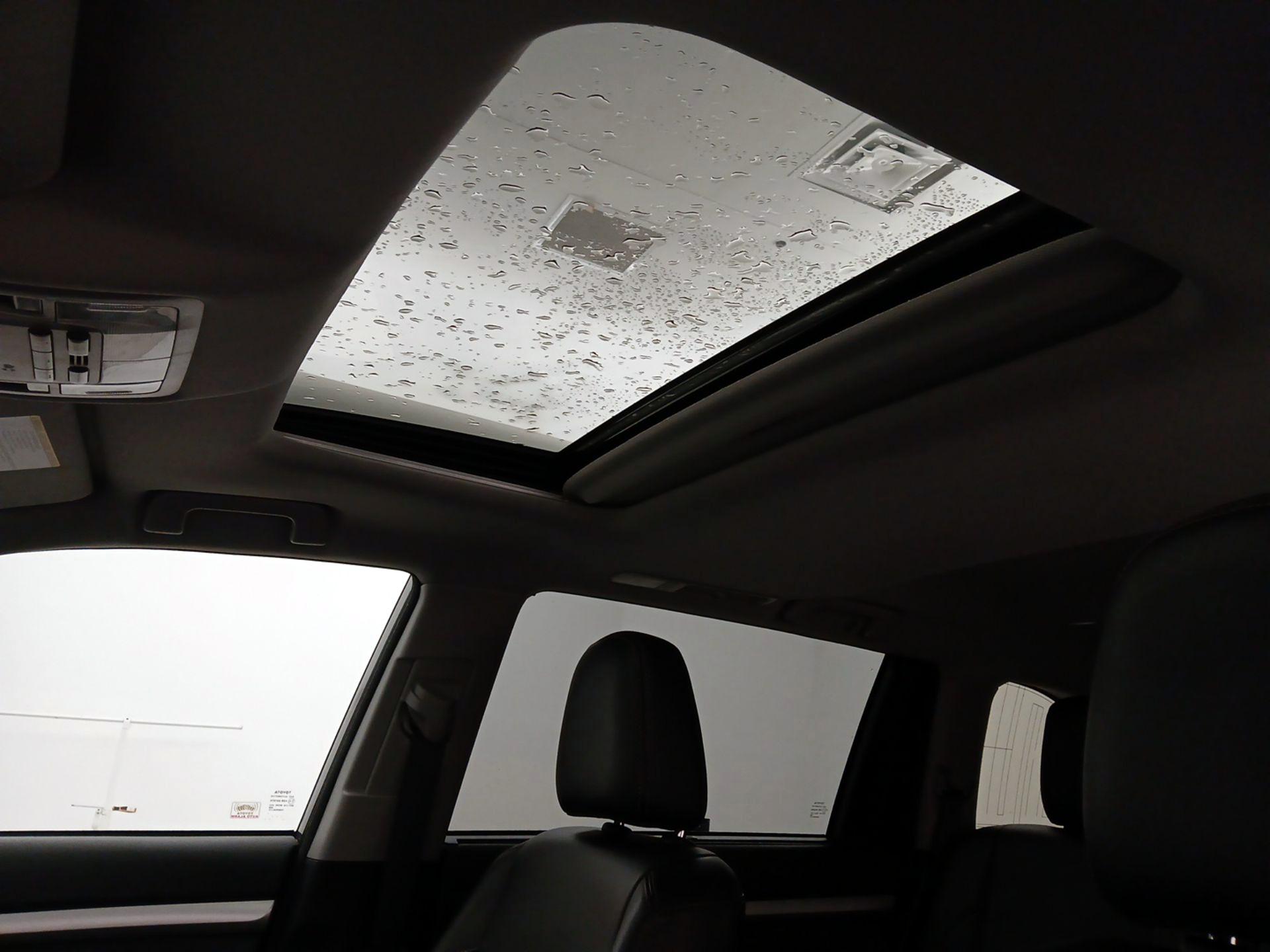 Thumbnail: 2018 Toyota Highlander - 19