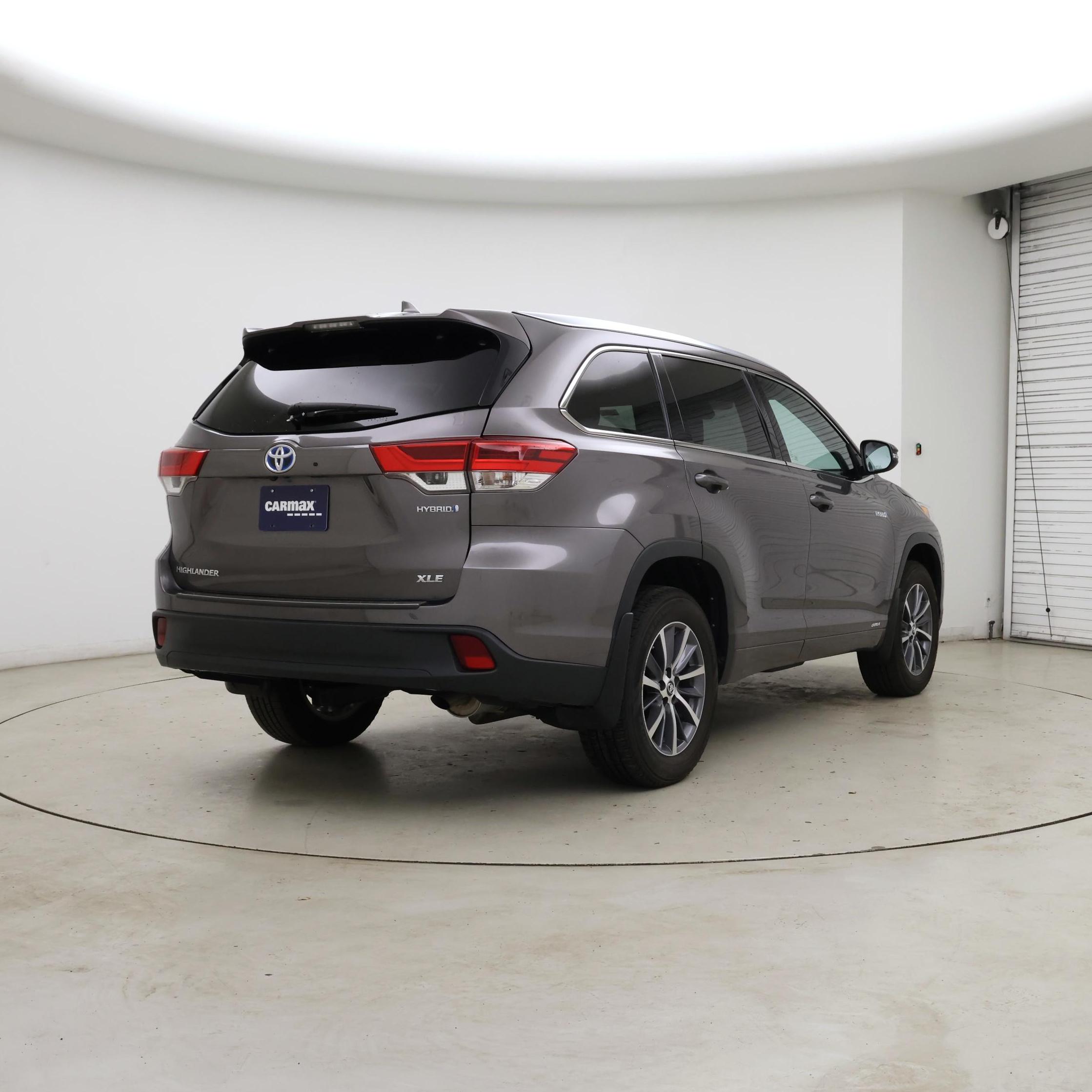 Thumbnail: 2018 Toyota Highlander - 8