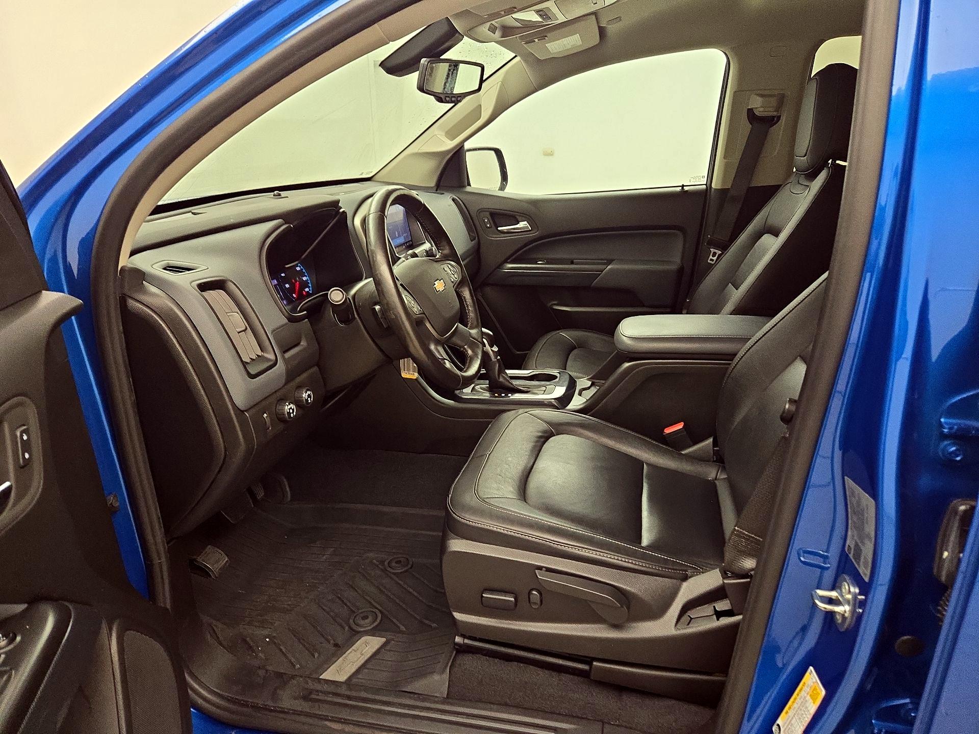 Thumbnail: 2022 Chevrolet Colorado - 11