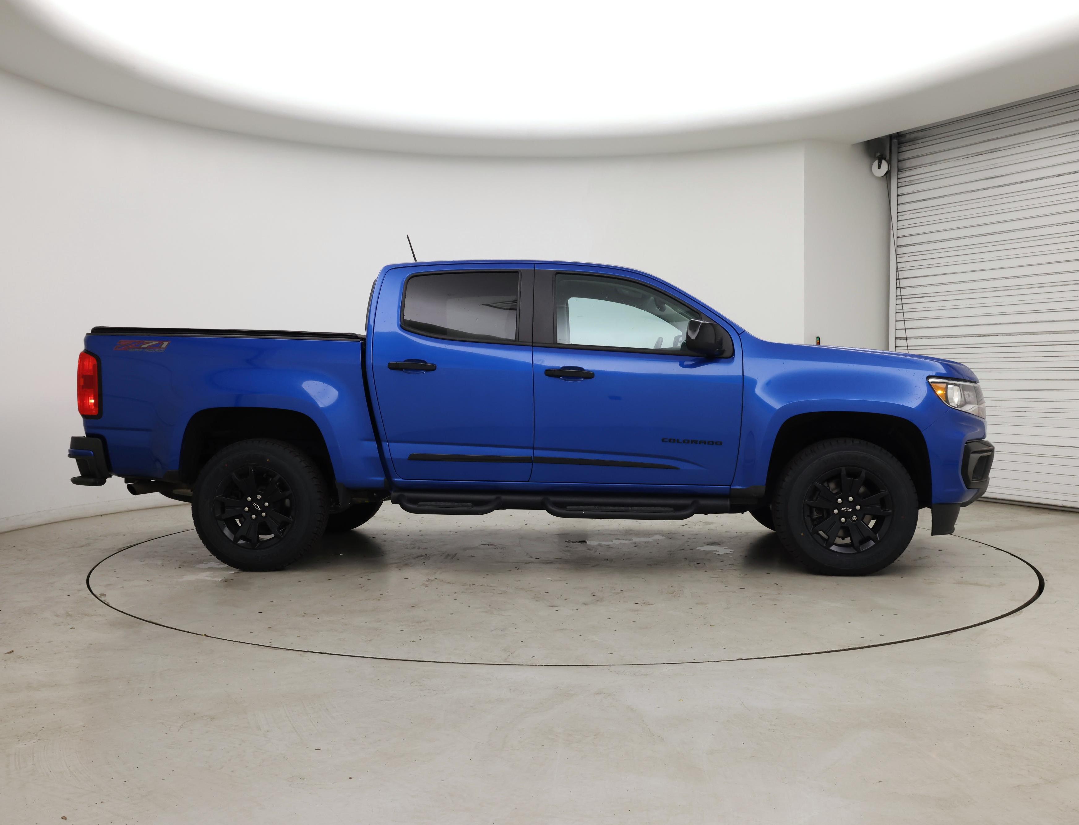 Thumbnail: 2022 Chevrolet Colorado - 7
