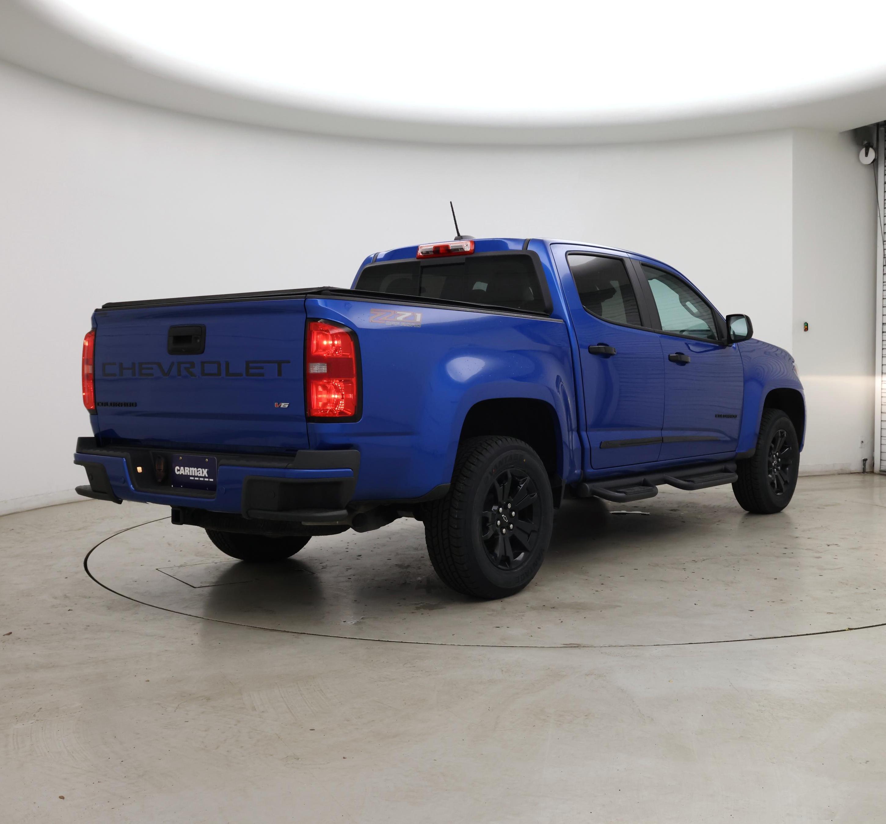 Thumbnail: 2022 Chevrolet Colorado - 8
