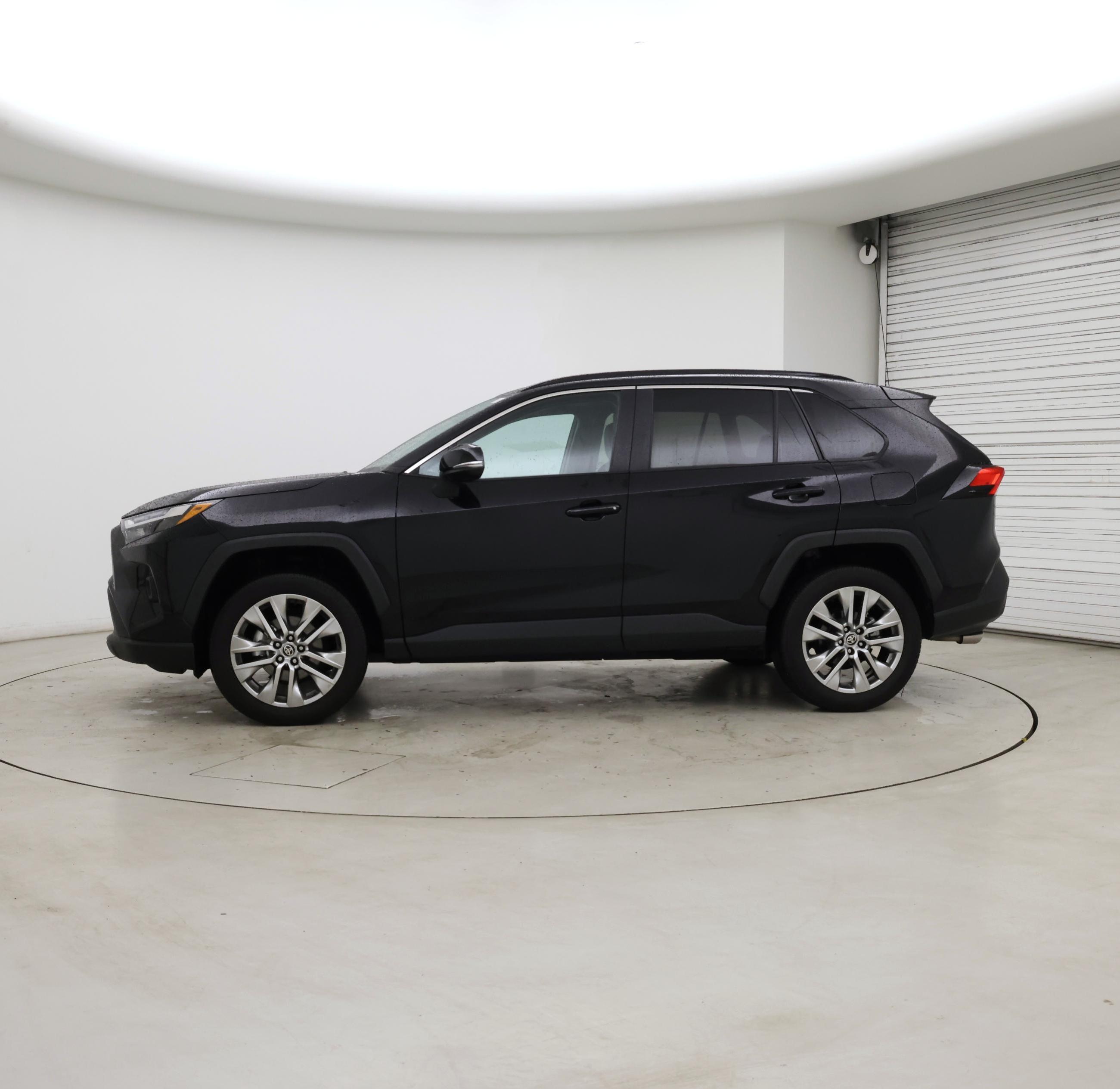 Thumbnail: 2024 Toyota RAV4 - 3