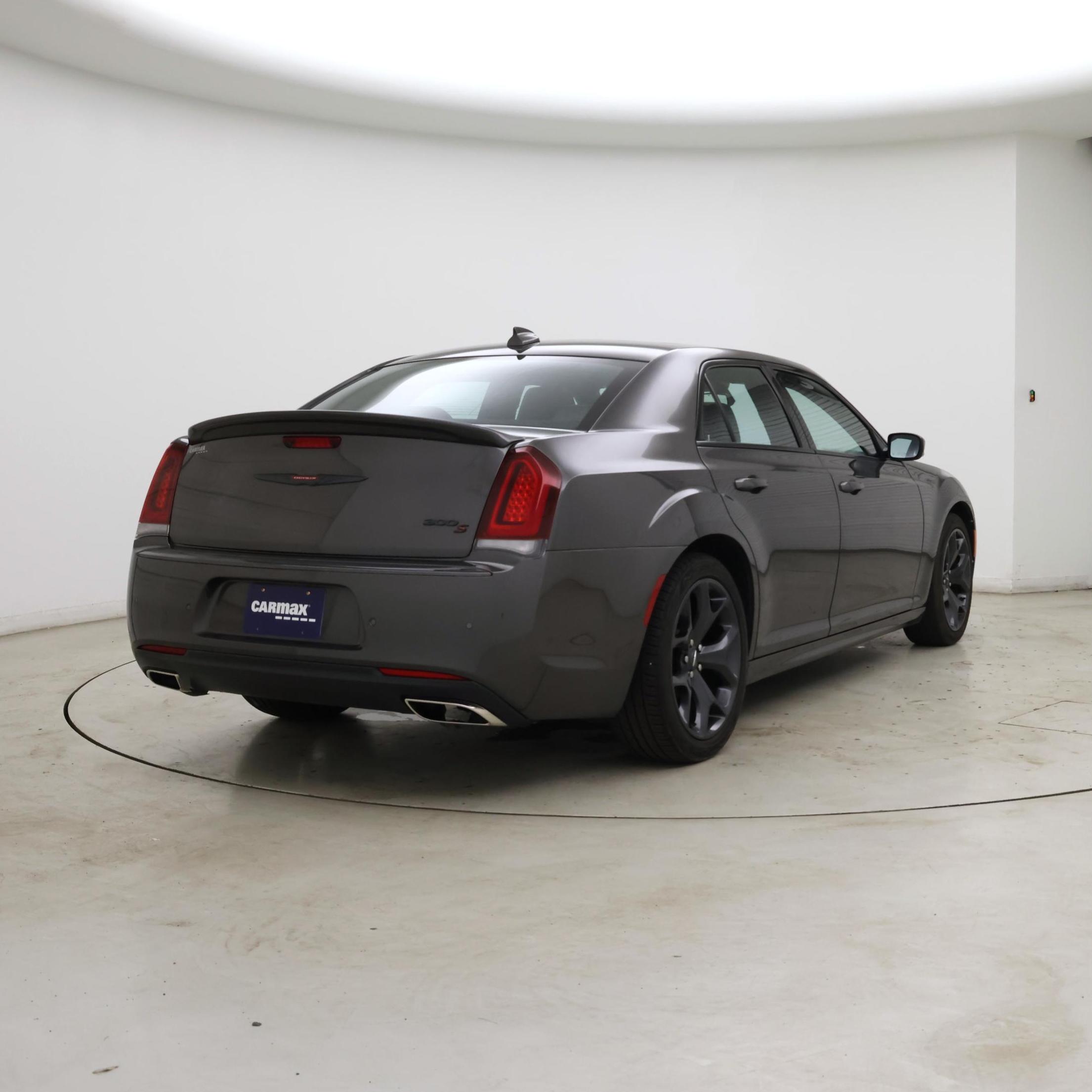 Thumbnail: 2021 Chrysler 300 - 8