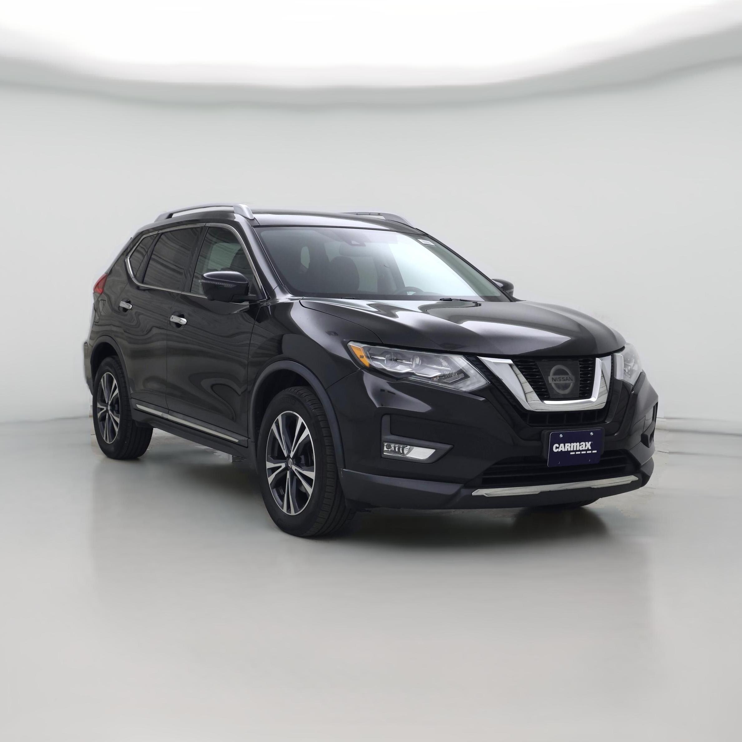 Thumbnail: 2017 Nissan Rogue - 1