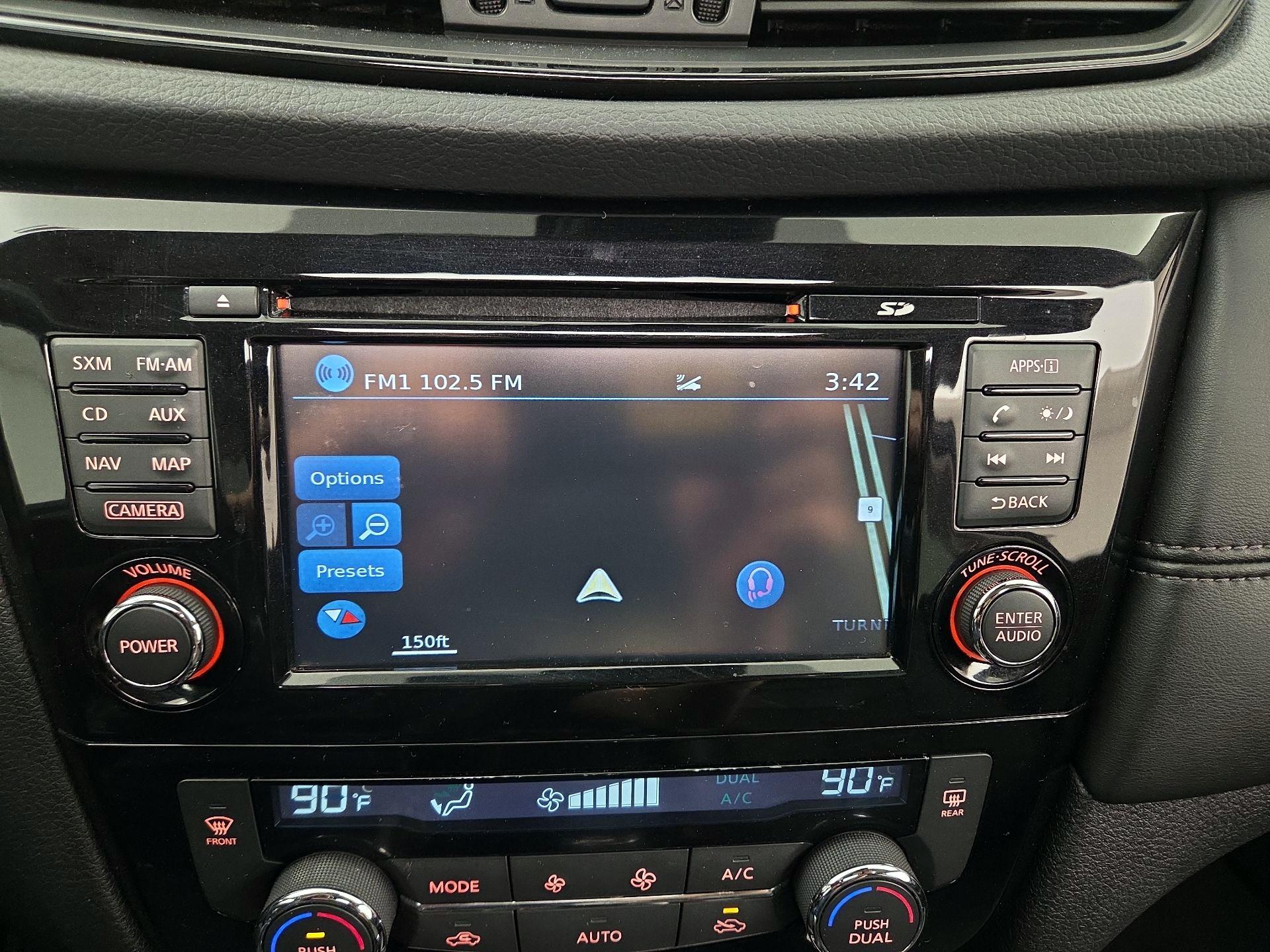 Thumbnail: 2017 Nissan Rogue - 14