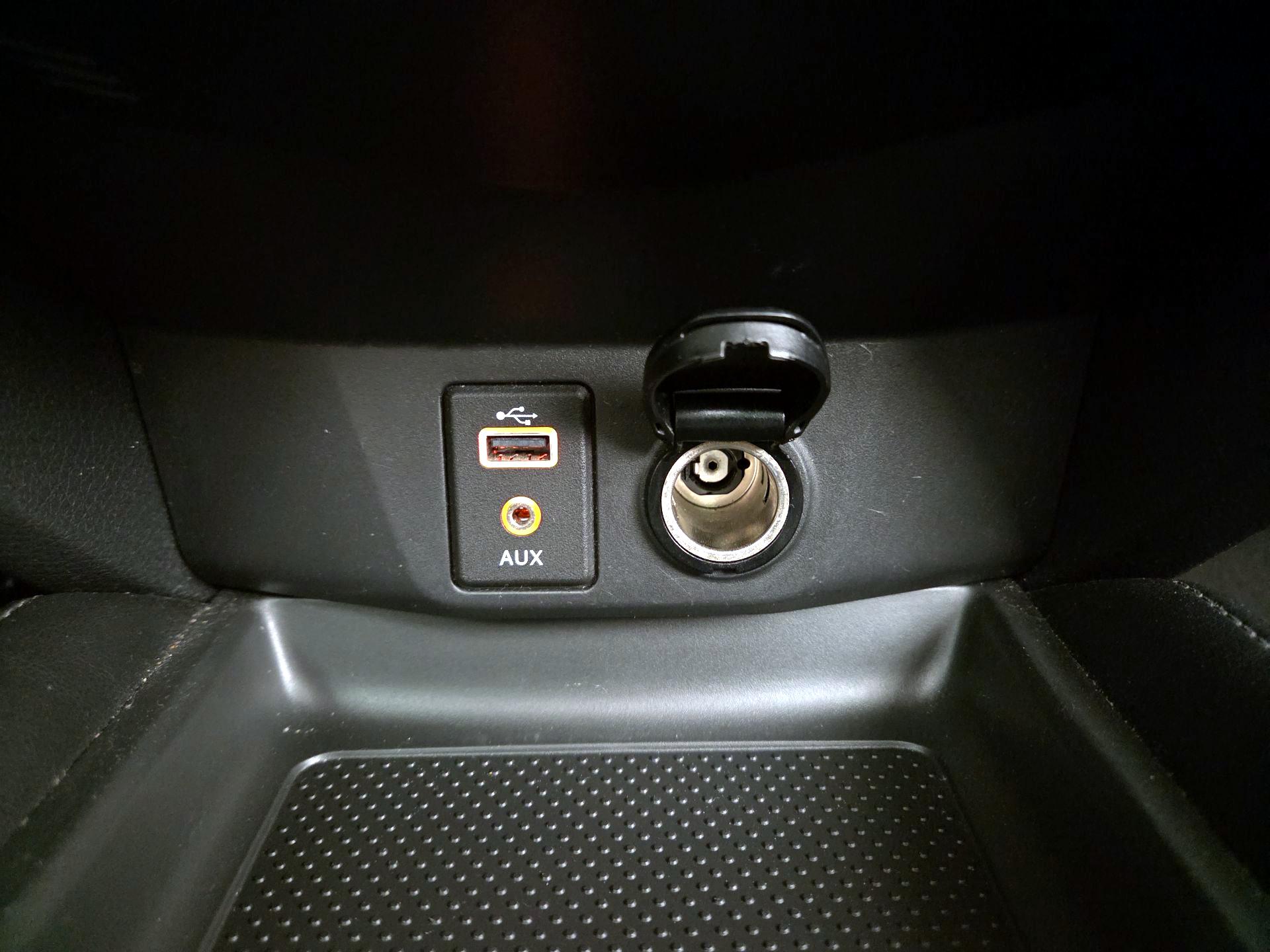 Thumbnail: 2017 Nissan Rogue - 19