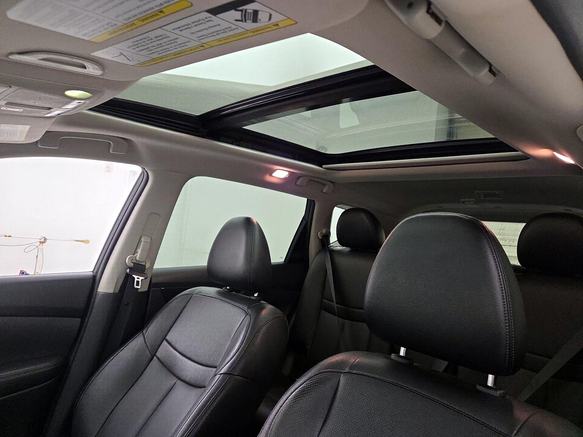 Thumbnail: 2017 Nissan Rogue - 20