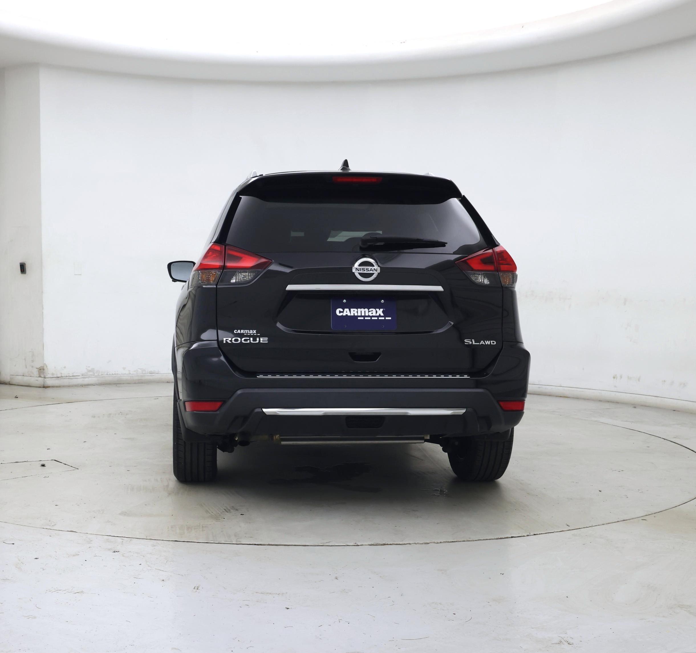 Thumbnail: 2017 Nissan Rogue - 6