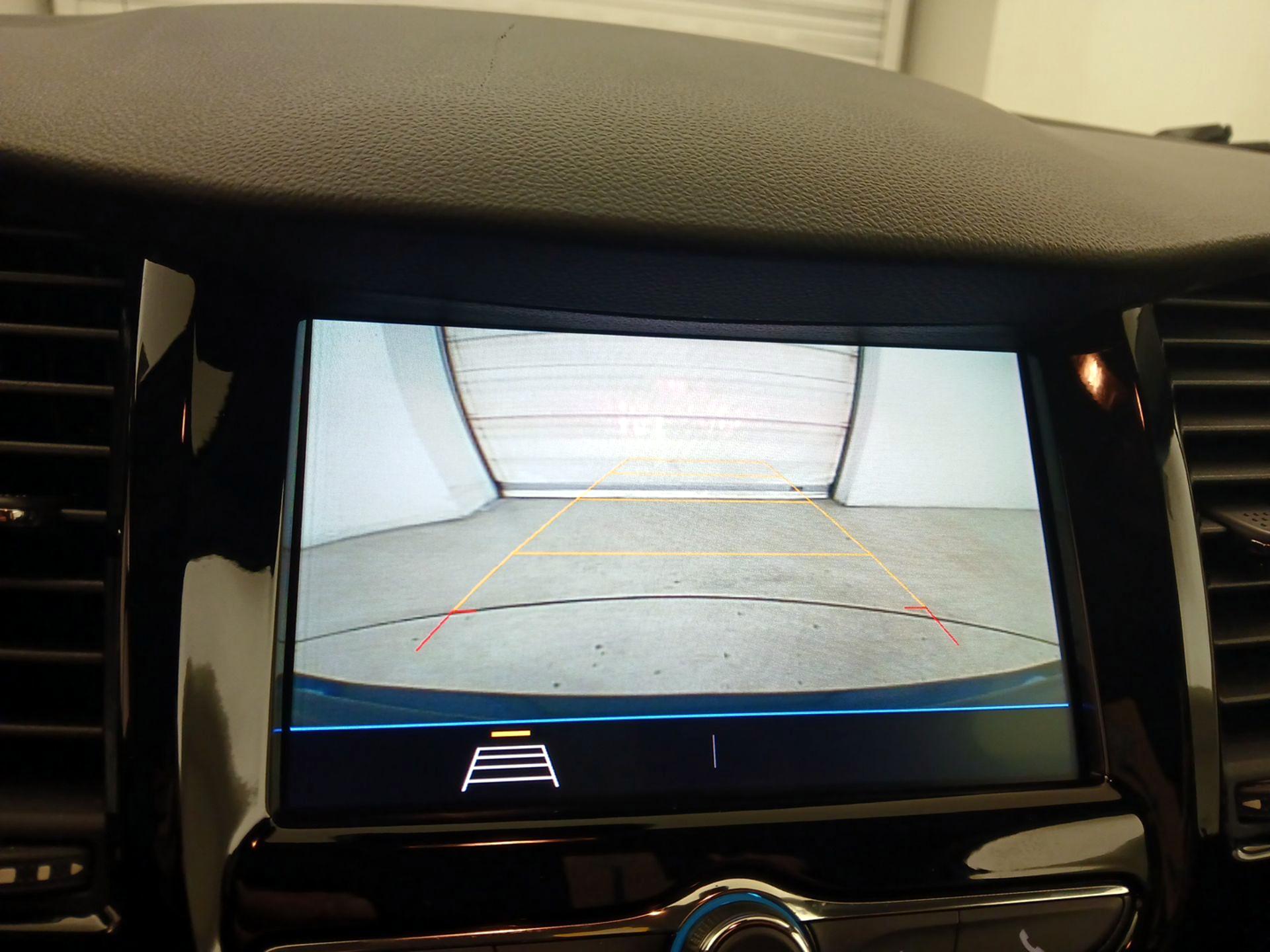 Thumbnail: 2020 Chevrolet Trax - 14