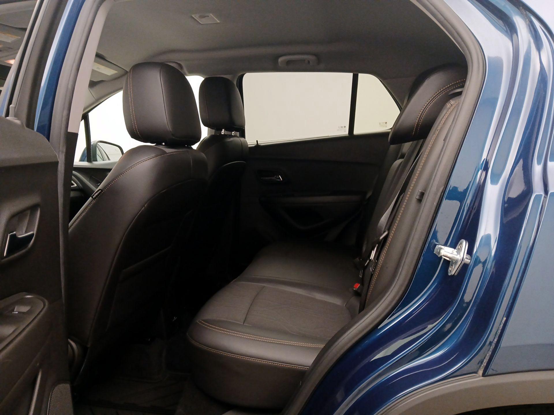 Thumbnail: 2020 Chevrolet Trax - 19