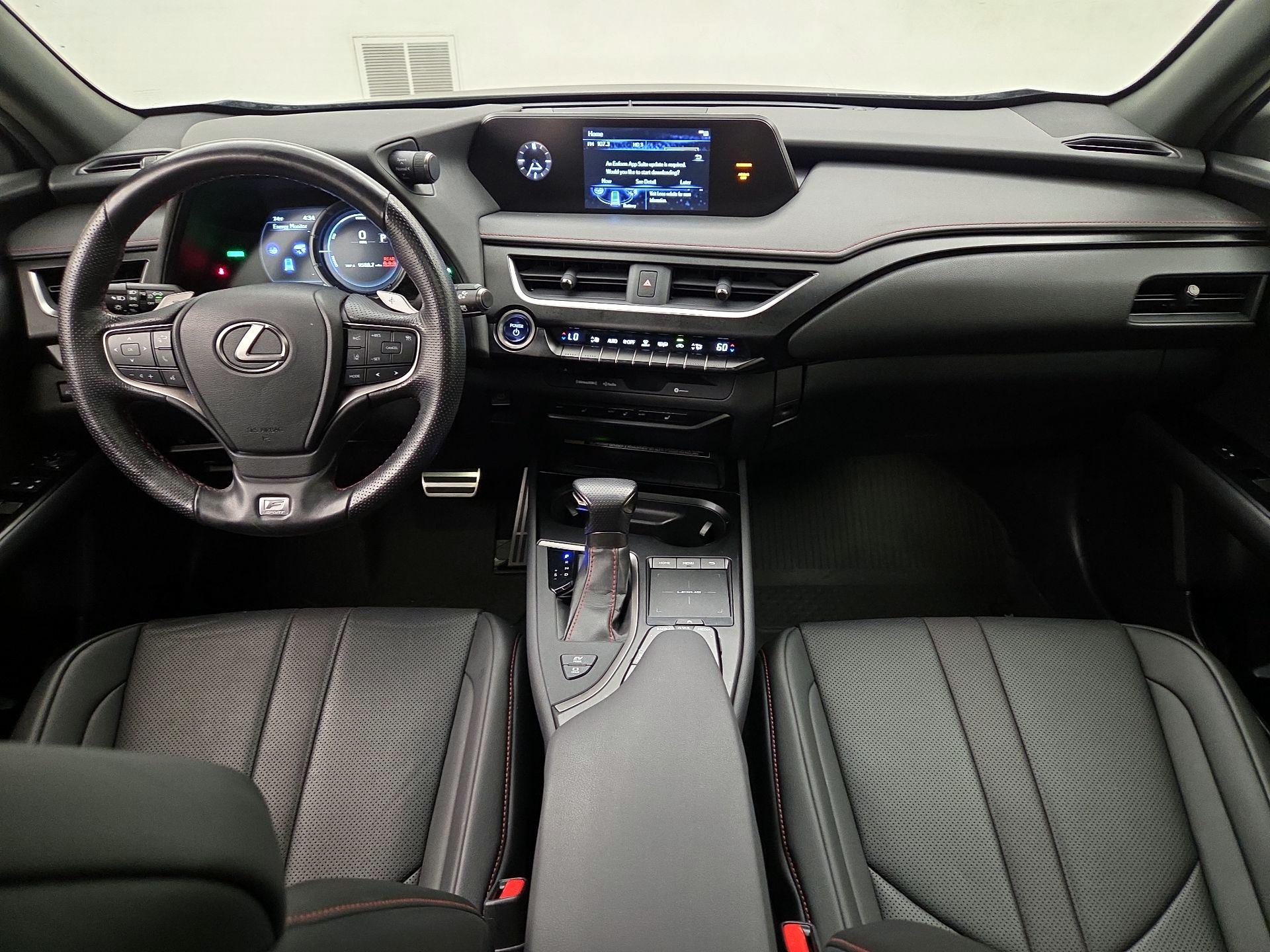 Thumbnail: 2019 Lexus UX - 9