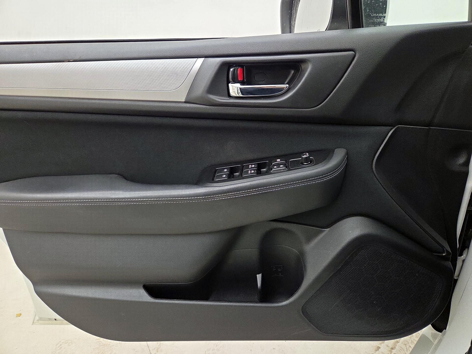 Thumbnail: 2019 Subaru Legacy - 10