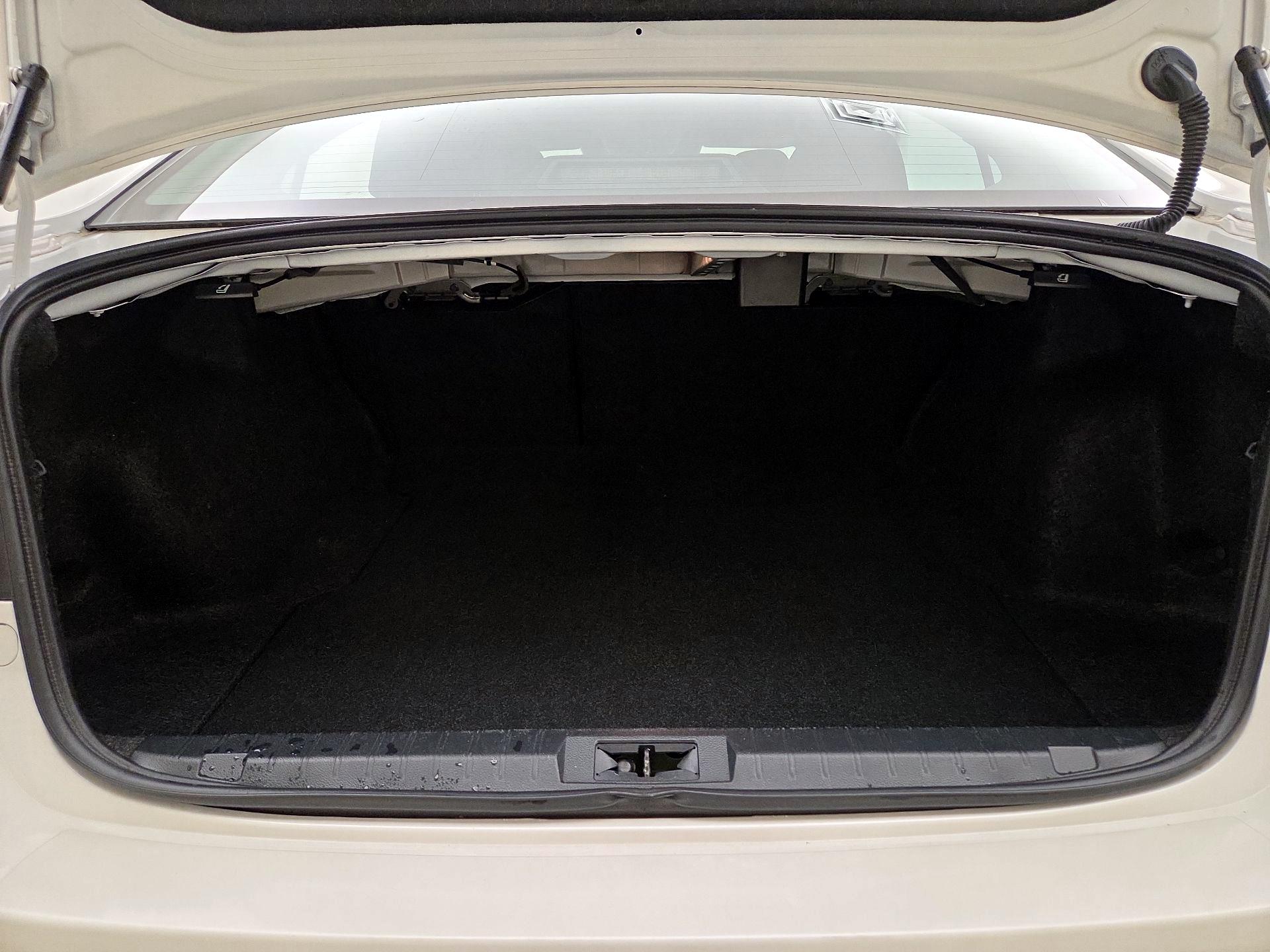 Thumbnail: 2019 Subaru Legacy - 18