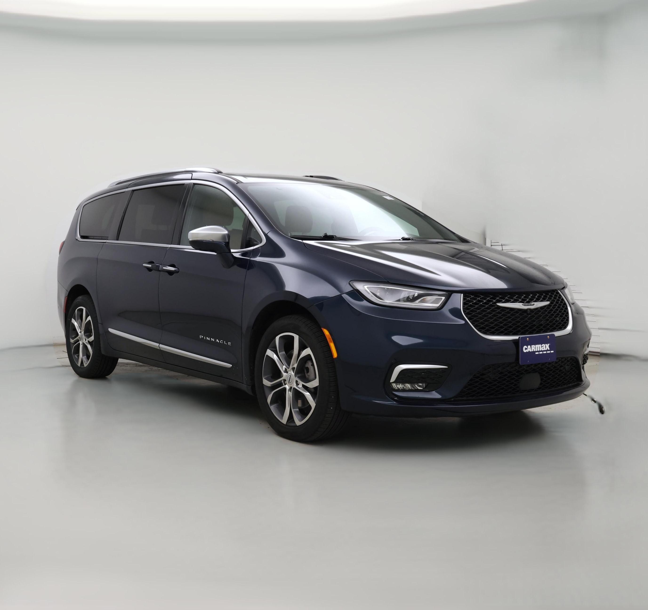 Thumbnail: 2022 Chrysler Pacifica - 1