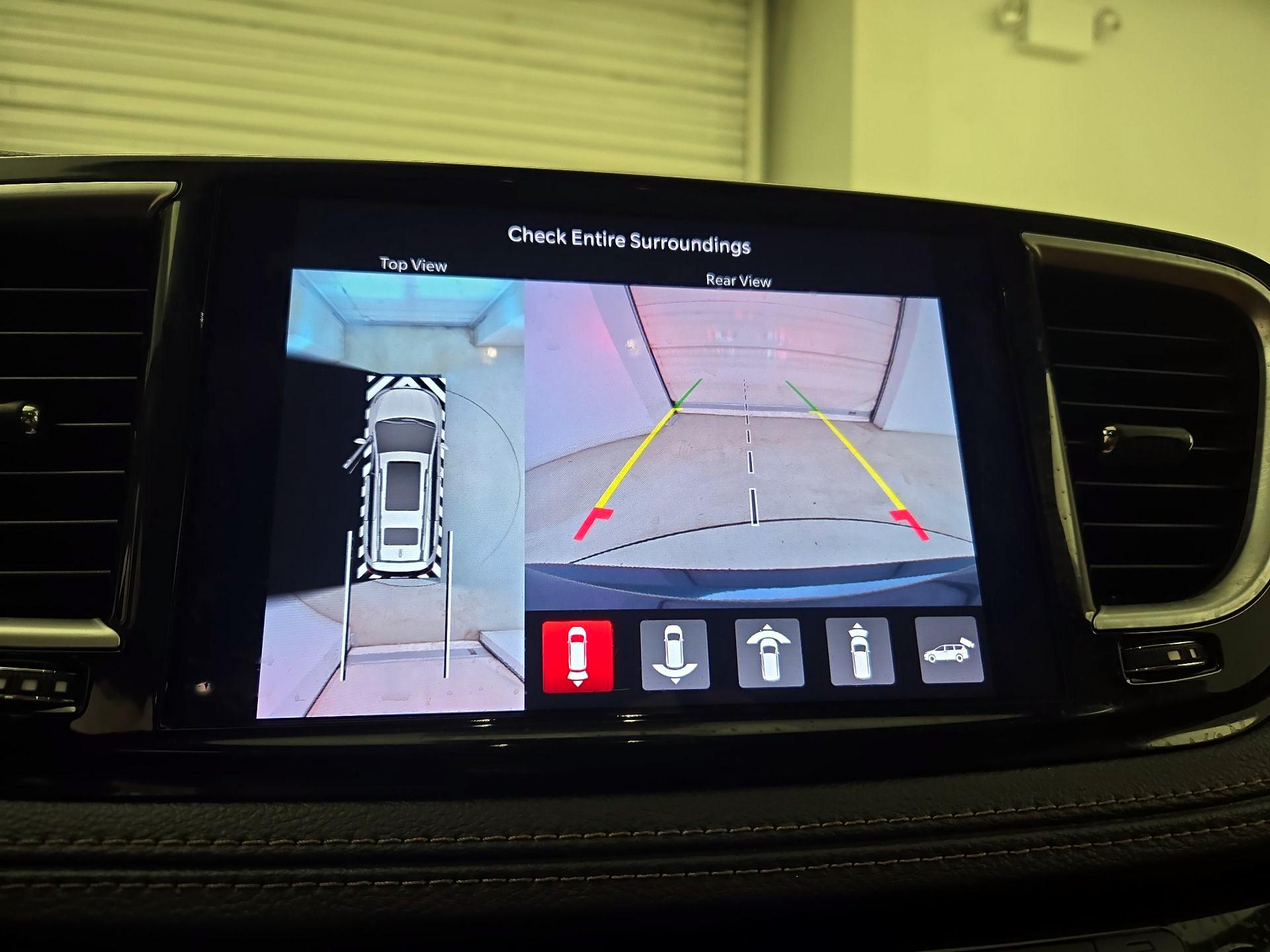 Thumbnail: 2022 Chrysler Pacifica - 15