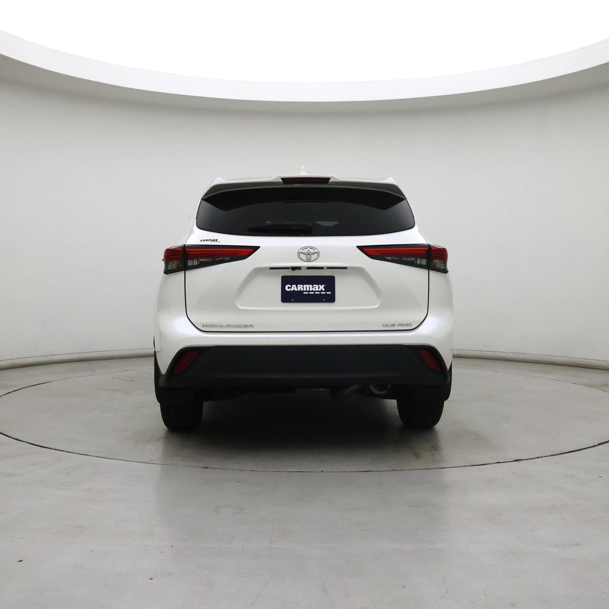 Thumbnail: 2021 Toyota Highlander - 6