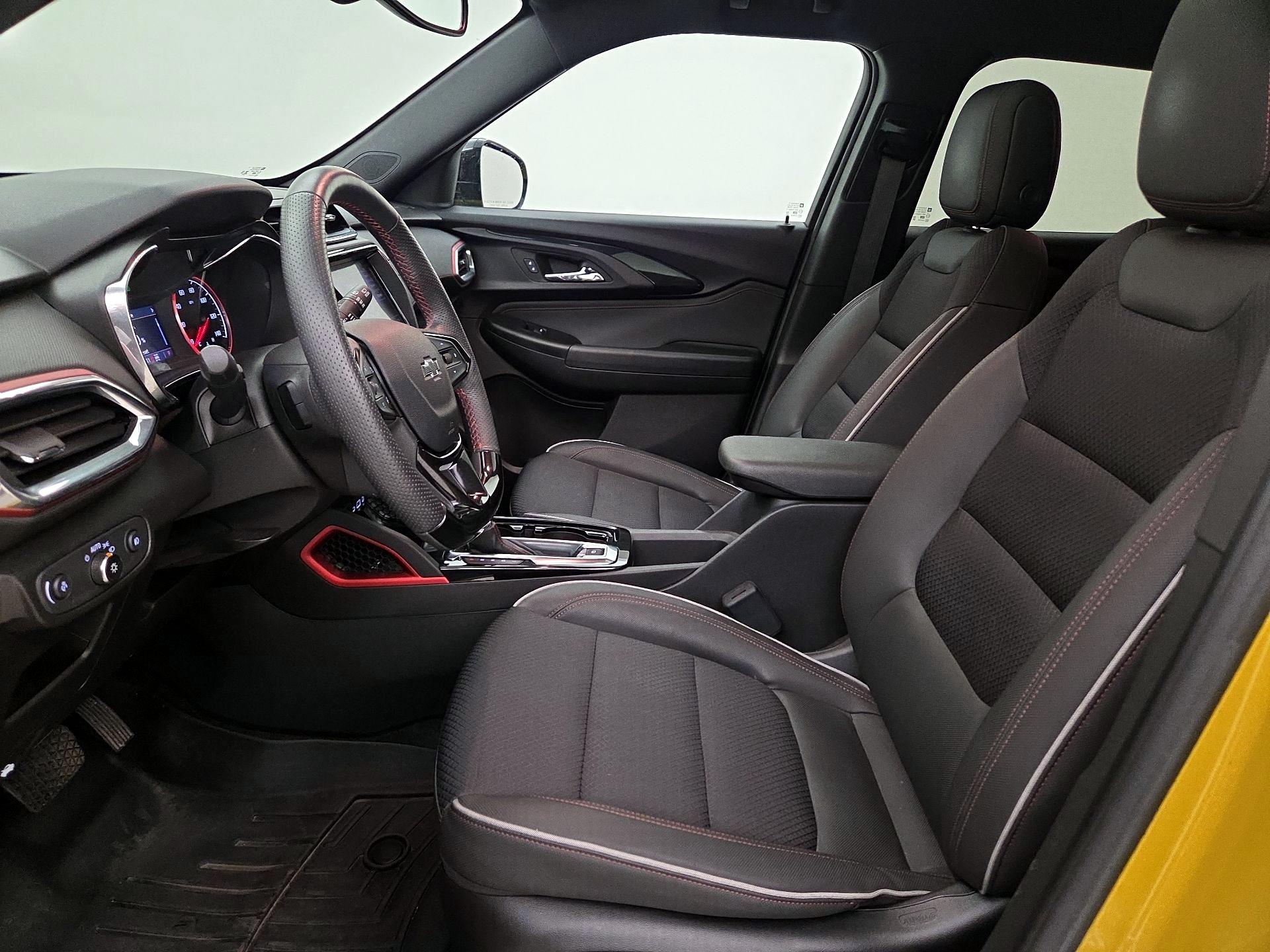 Thumbnail: 2023 Chevrolet TrailBlazer - 11