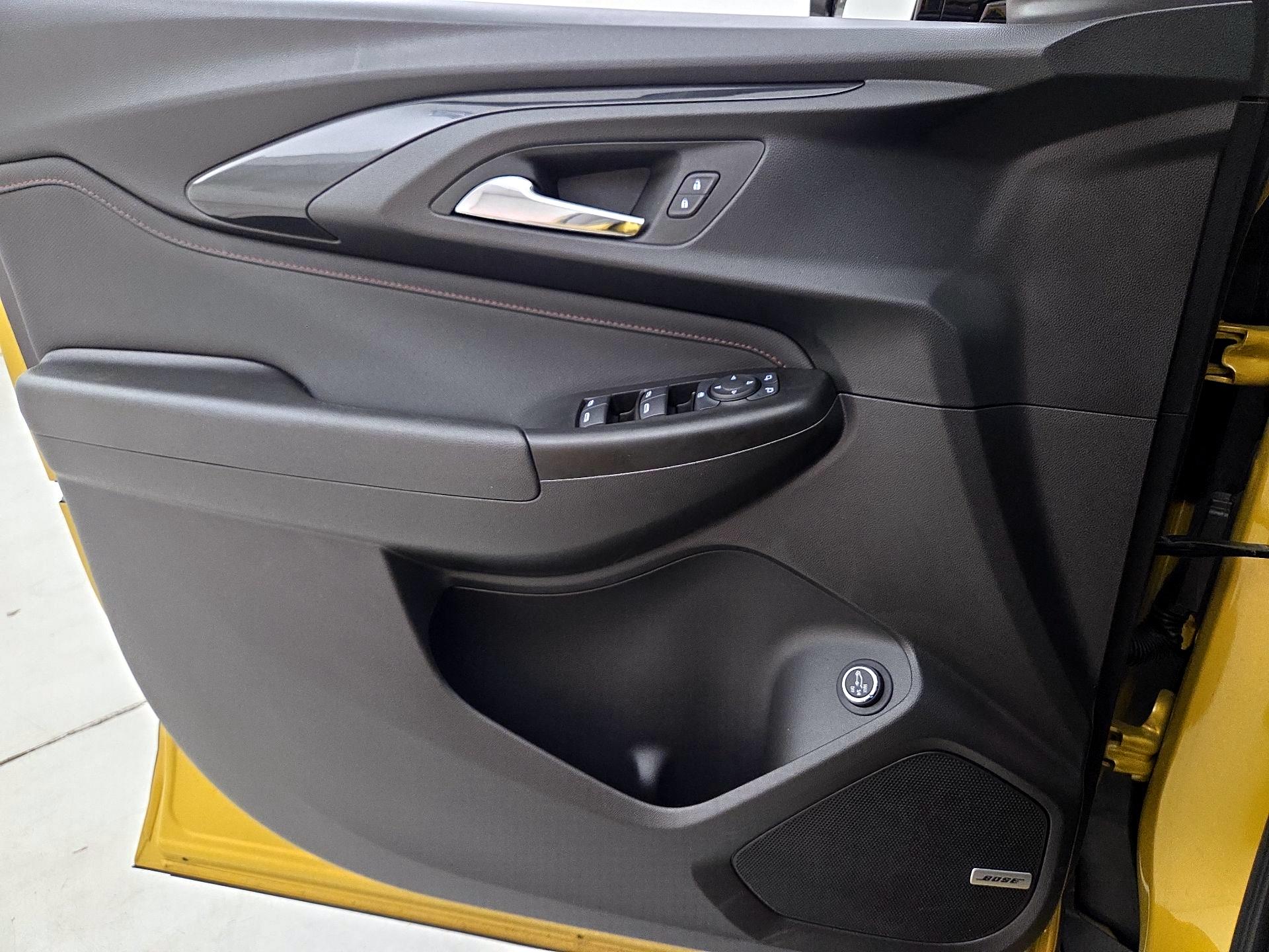 Thumbnail: 2023 Chevrolet TrailBlazer - 12