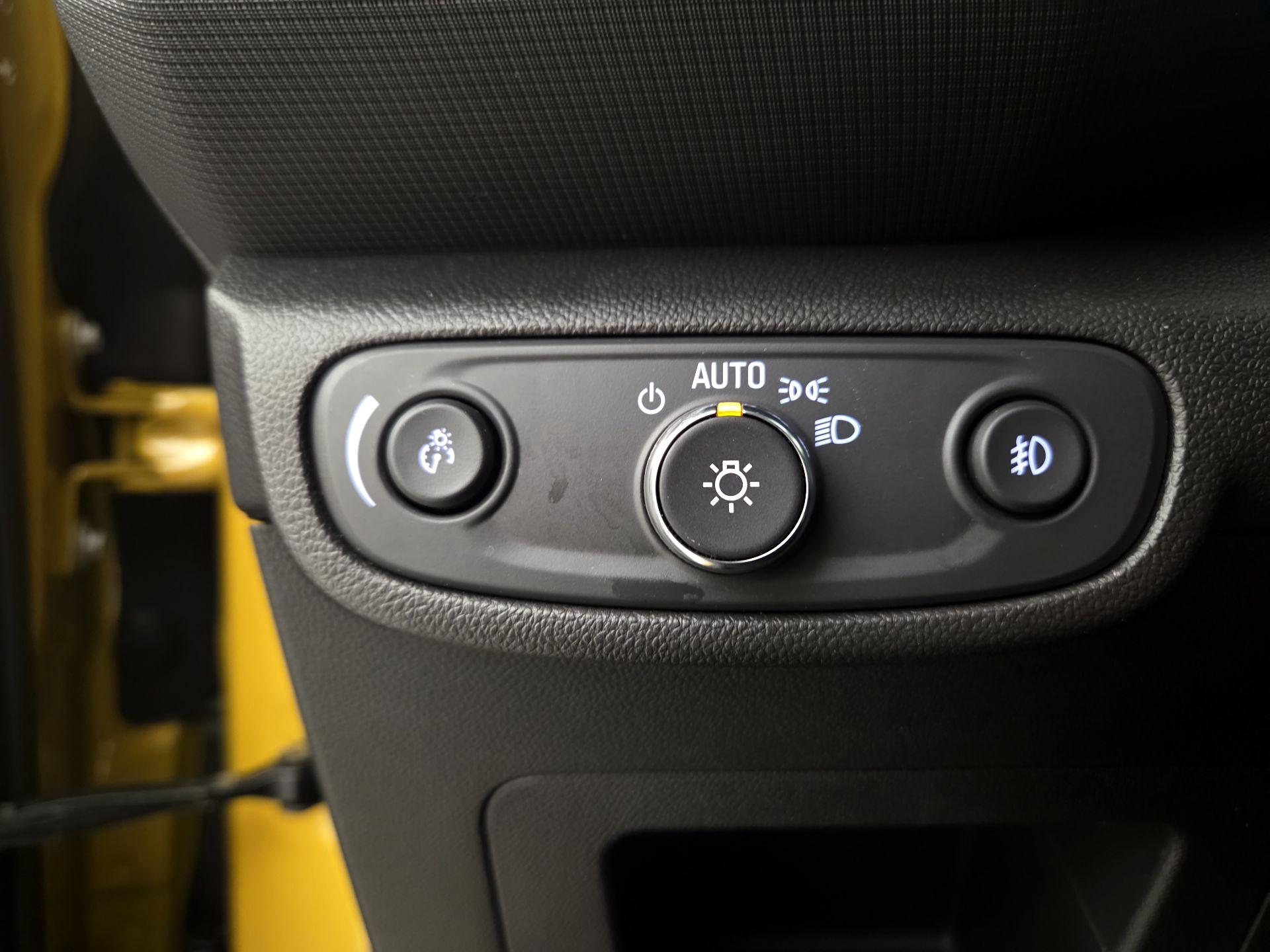 Thumbnail: 2023 Chevrolet TrailBlazer - 13