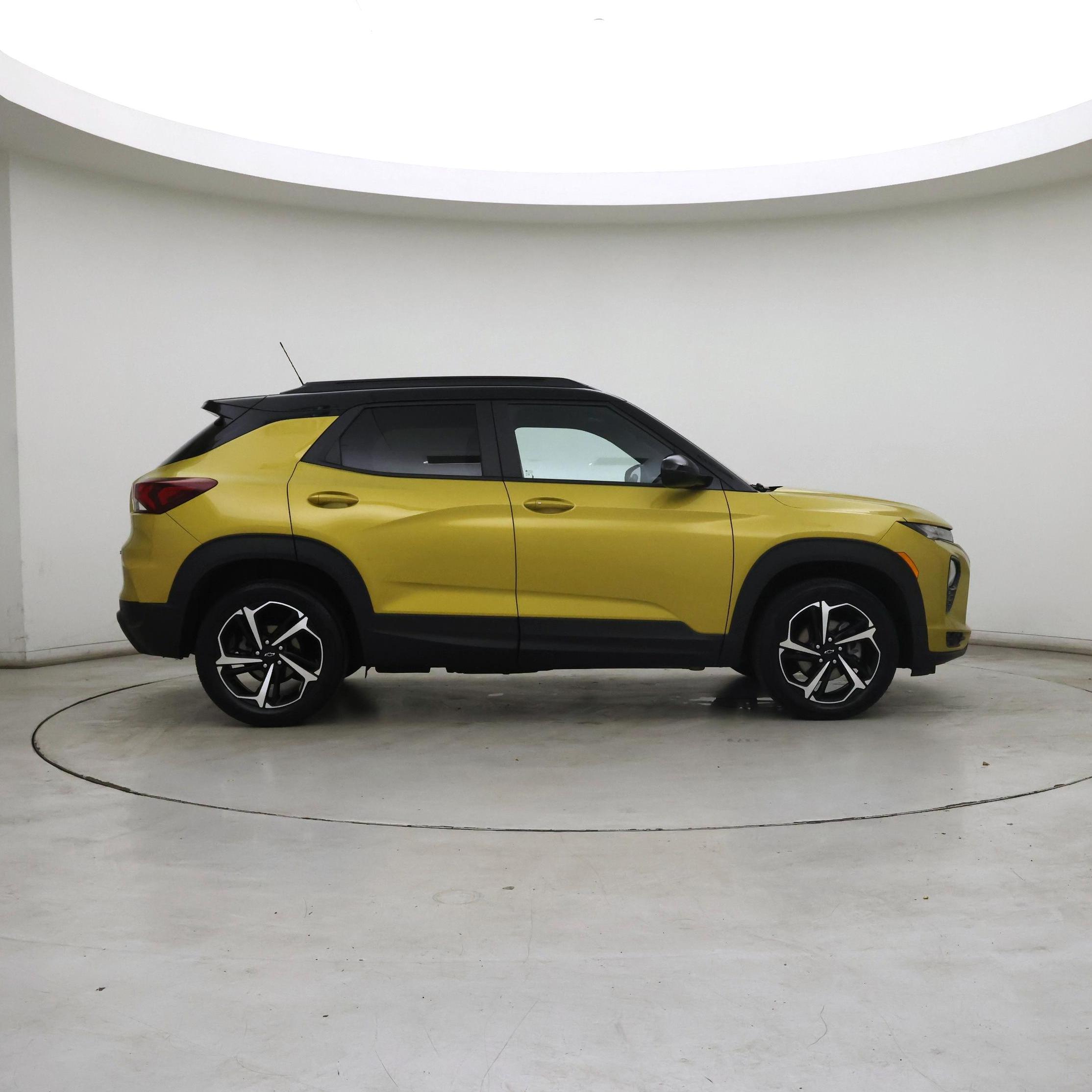 Thumbnail: 2023 Chevrolet TrailBlazer - 7