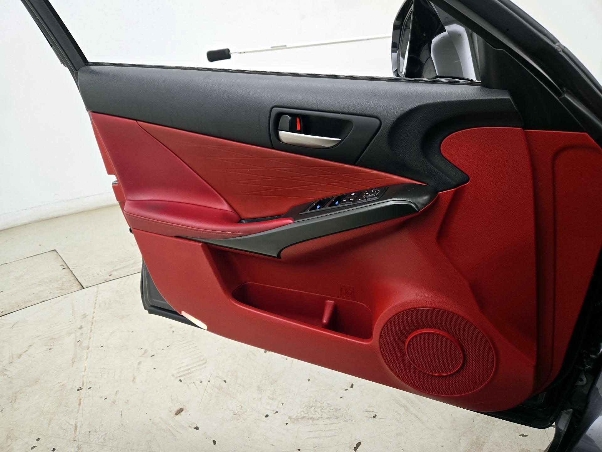 Thumbnail: 2021 Lexus IS - 12