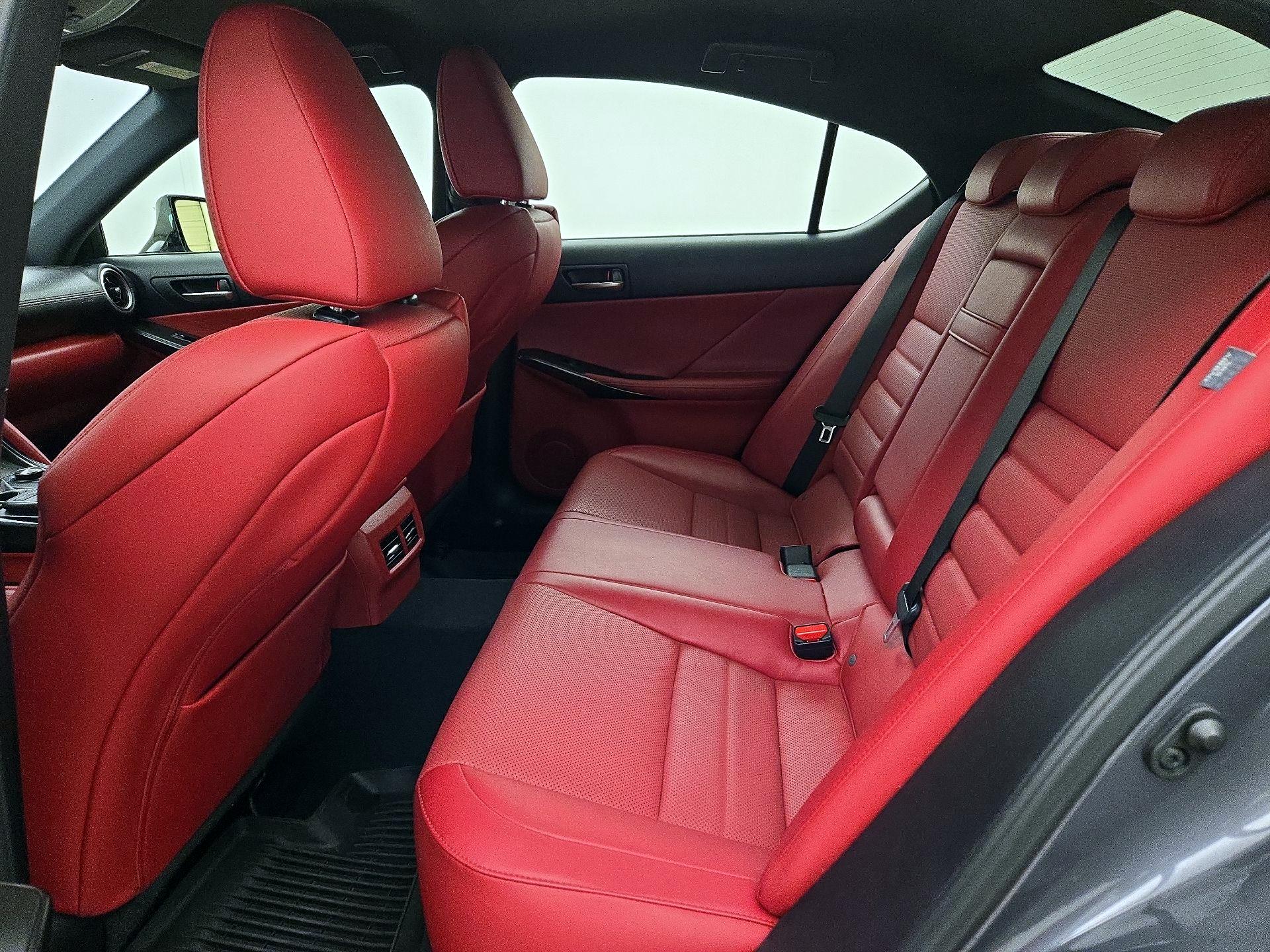 Thumbnail: 2021 Lexus IS - 19