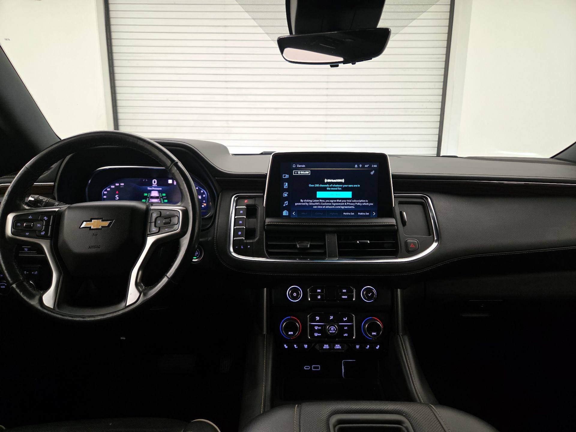 Thumbnail: 2023 Chevrolet Suburban - 9