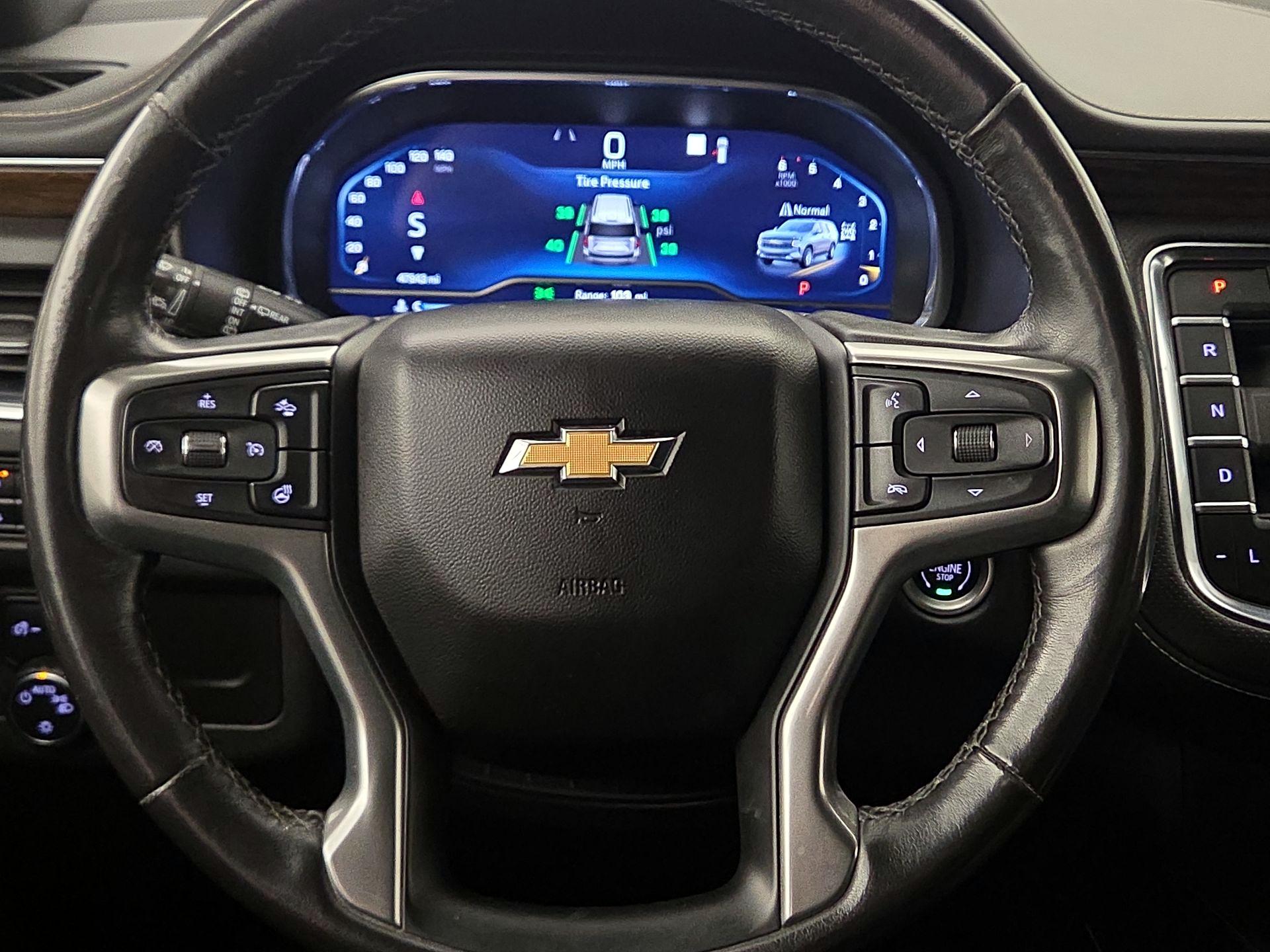 Thumbnail: 2023 Chevrolet Suburban - 10